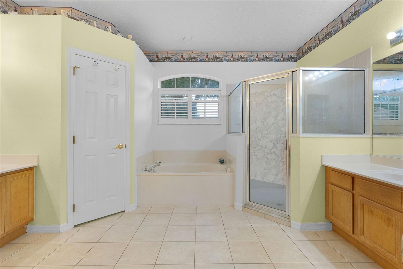 2660 Ledgemont Ct Property Photo 29