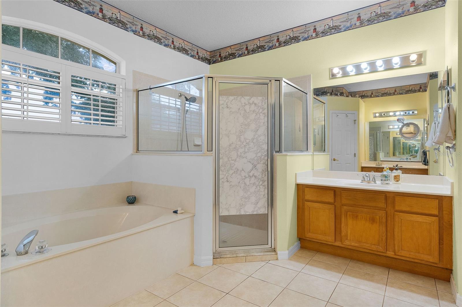 2660 Ledgemont Ct Property Photo 30