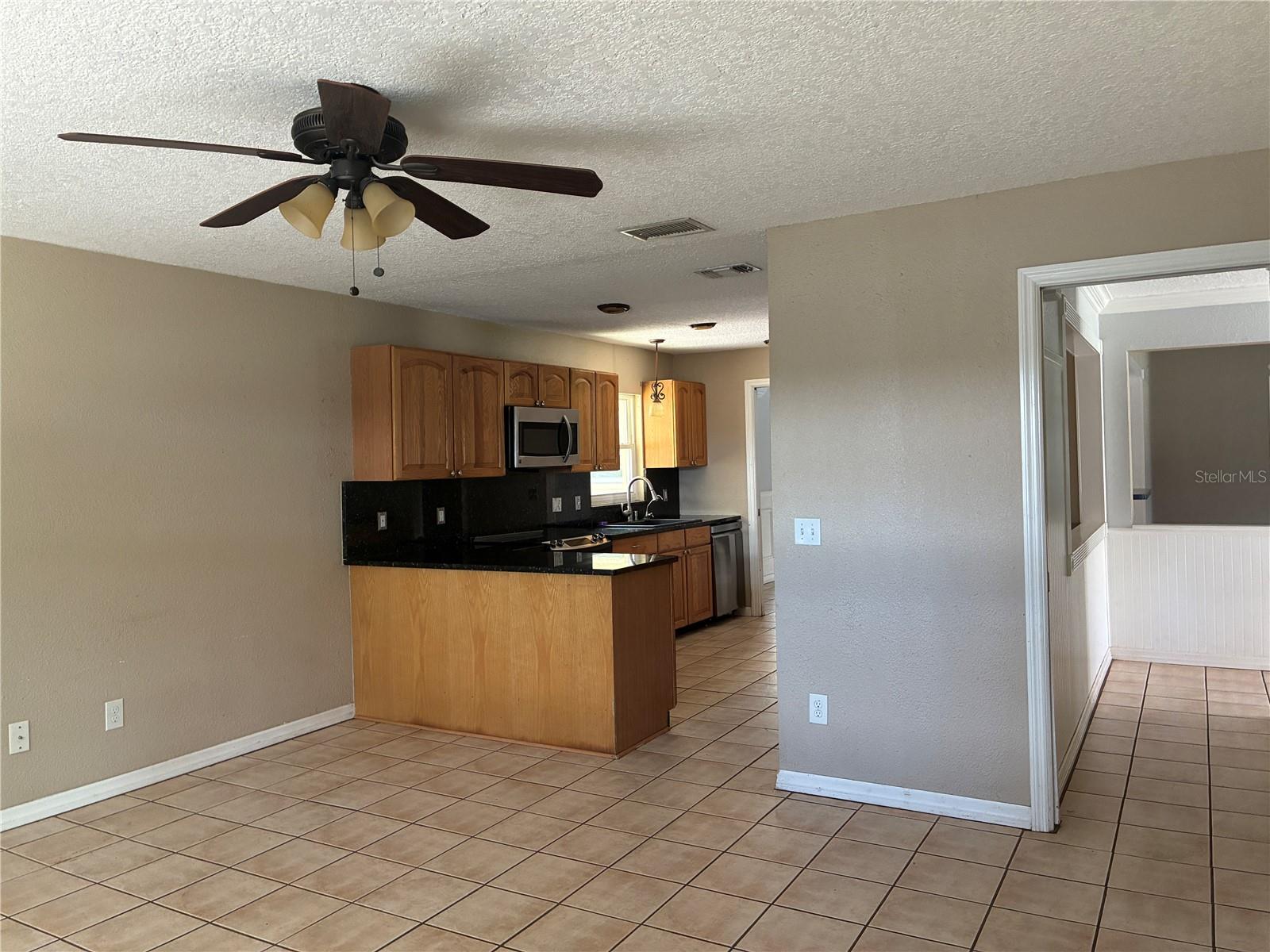 6383 N Jade Ter Property Photo 12