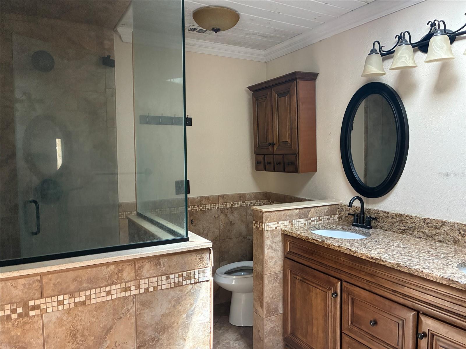 6383 N Jade Ter Property Photo 13
