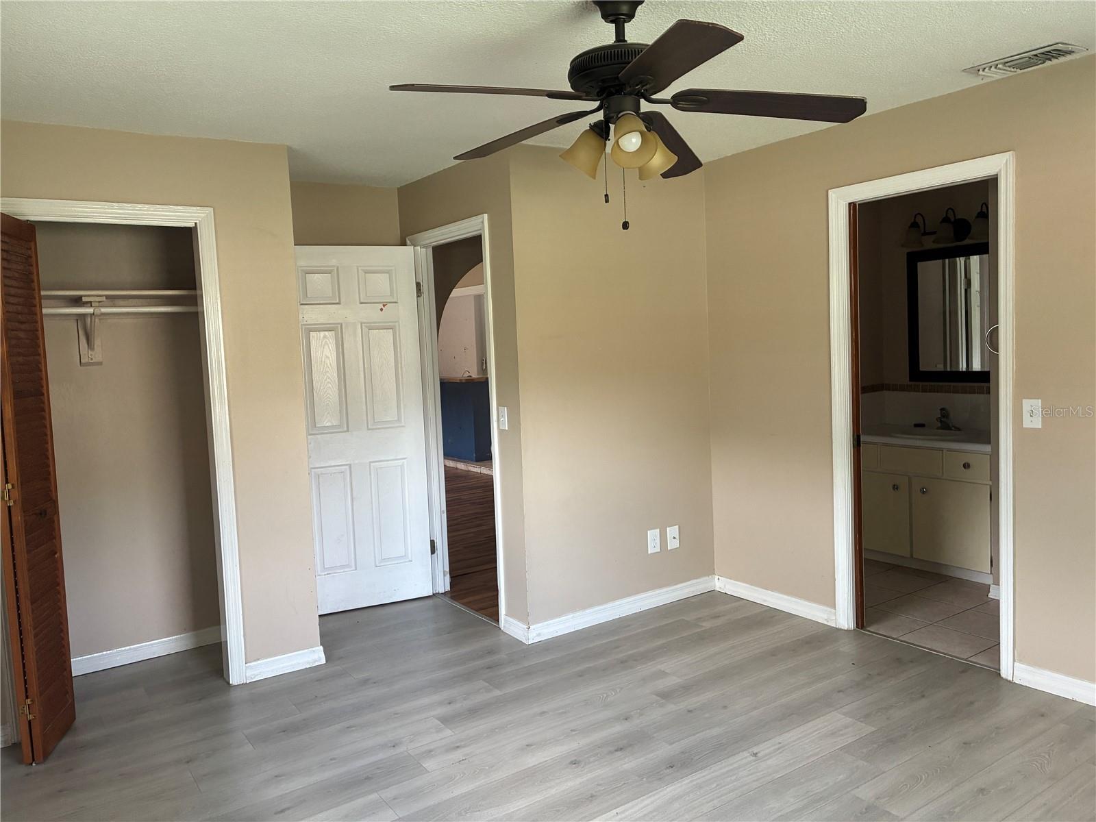 6383 N Jade Ter Property Photo 25