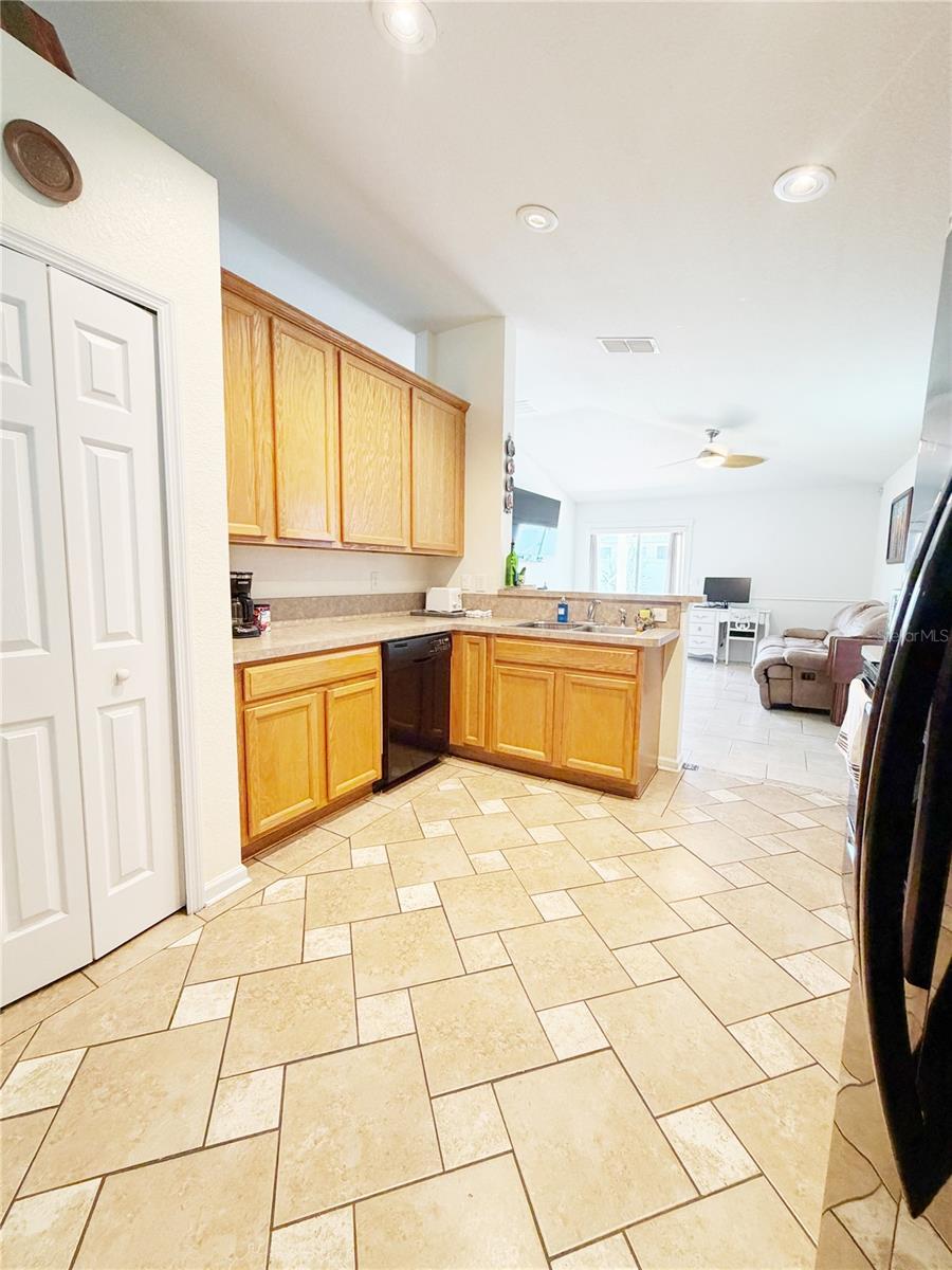 6825 Sw 64th Ter Property Photo 14