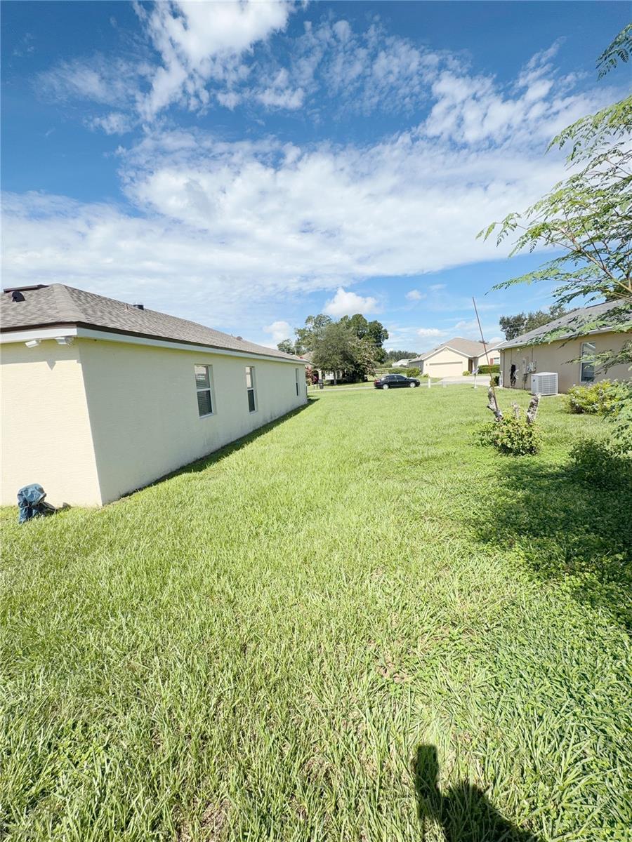 6825 Sw 64th Ter Property Photo 36