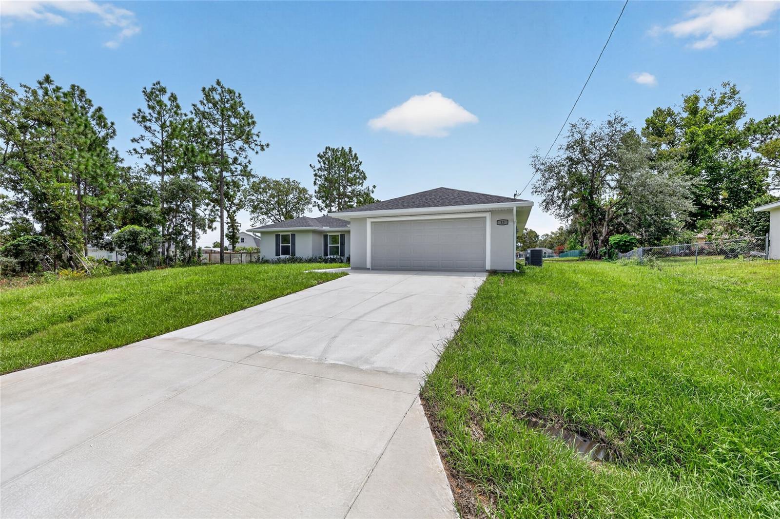 13 Pecan Drive Loop Property Photo 5