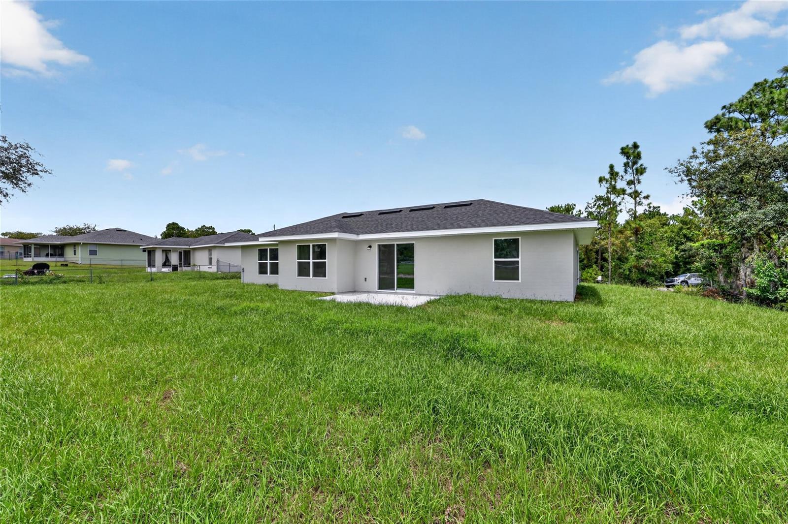 13 Pecan Drive Loop Property Photo 8