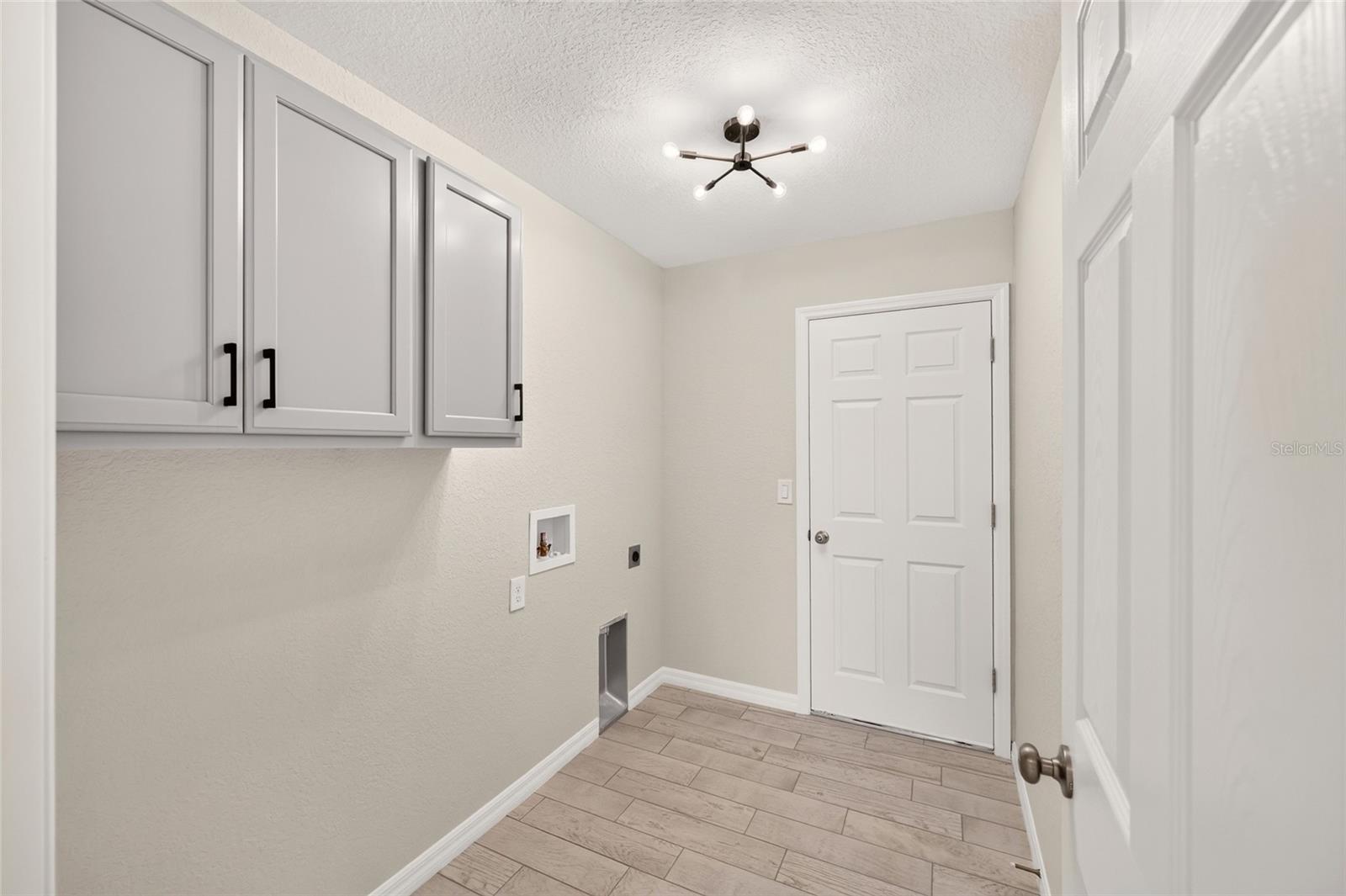 13 Pecan Drive Loop Property Photo 37