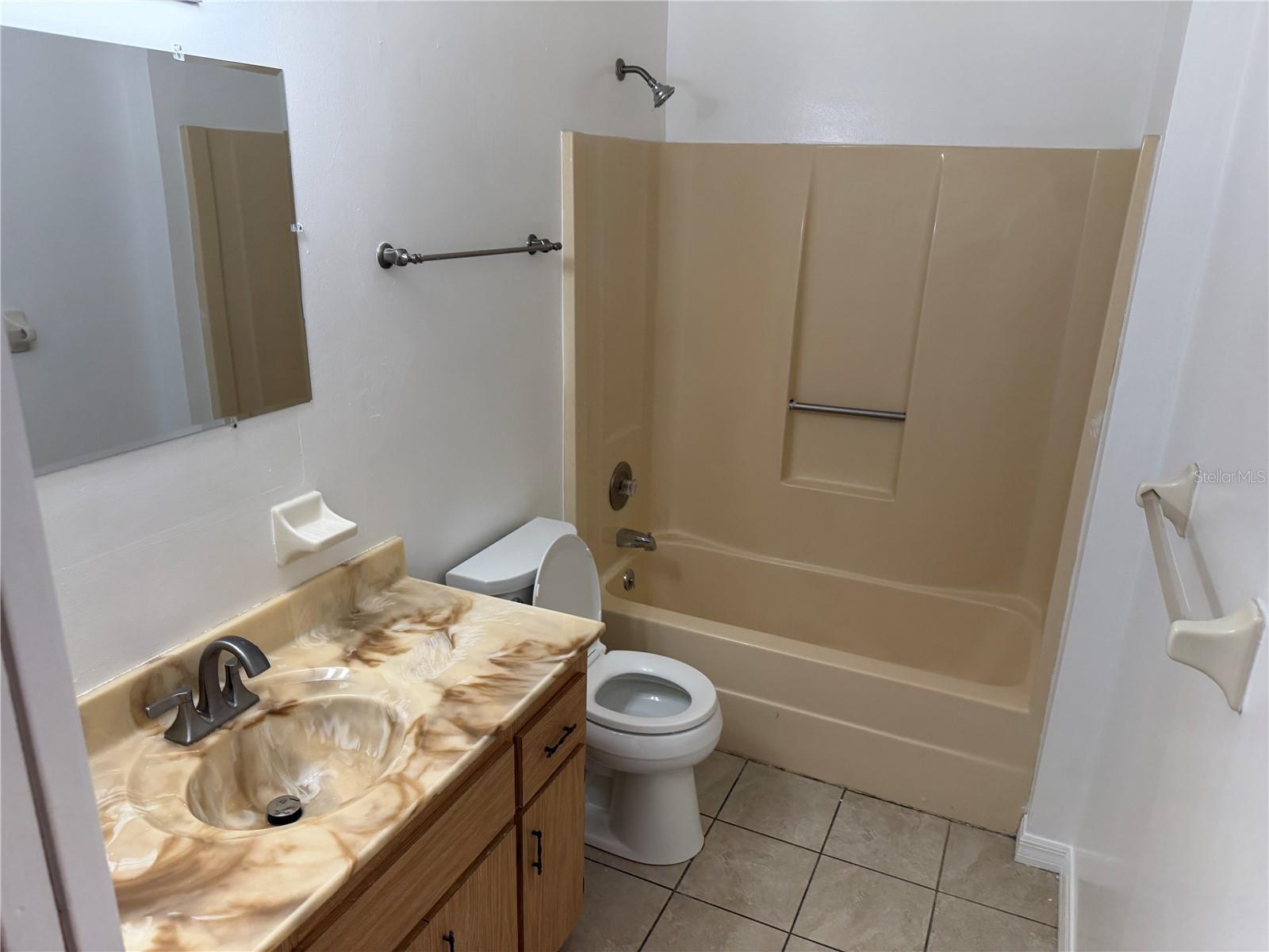 11 Pine Circle Ln Property Photo 11