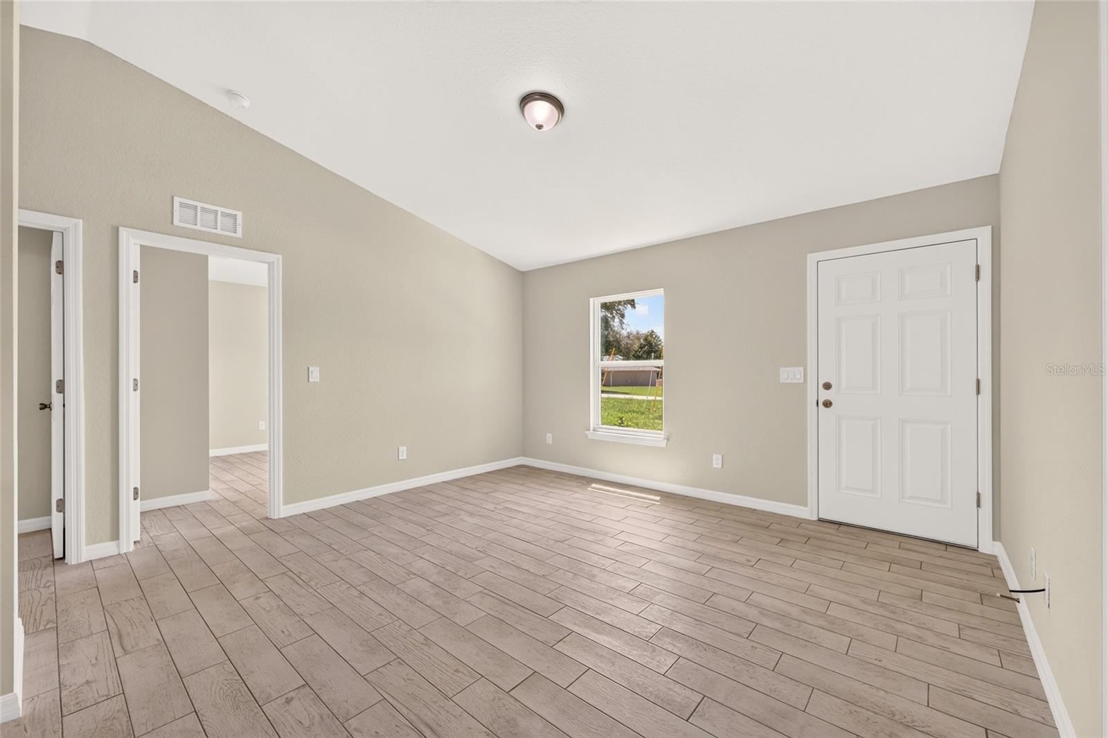 177 Pine Crse Property Photo 15