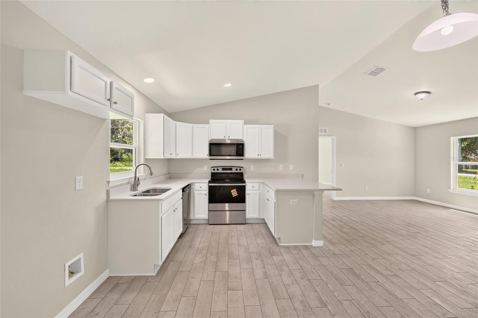 177 Pine Crse Property Photo 18