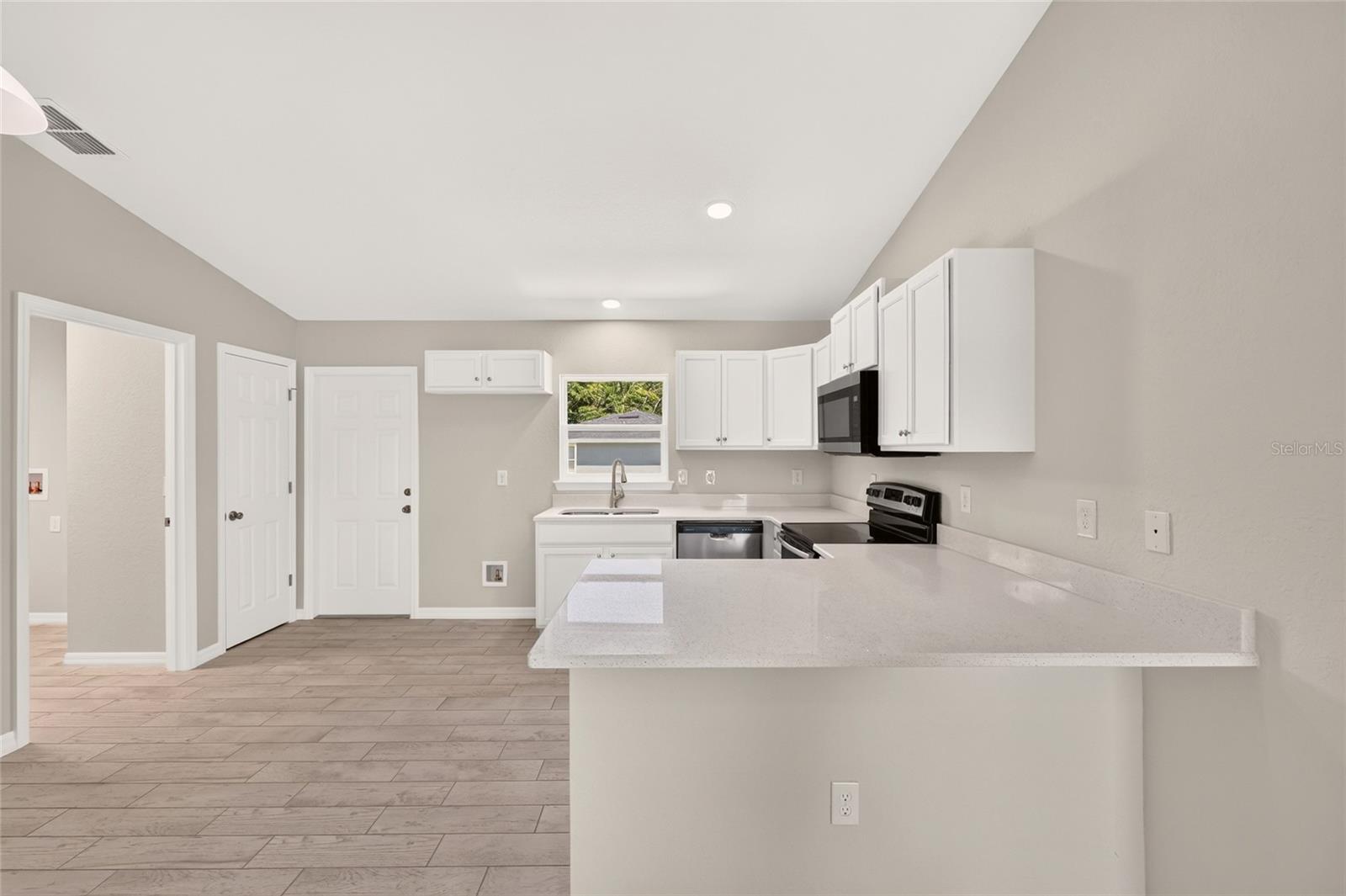 177 Pine Crse Property Photo 20