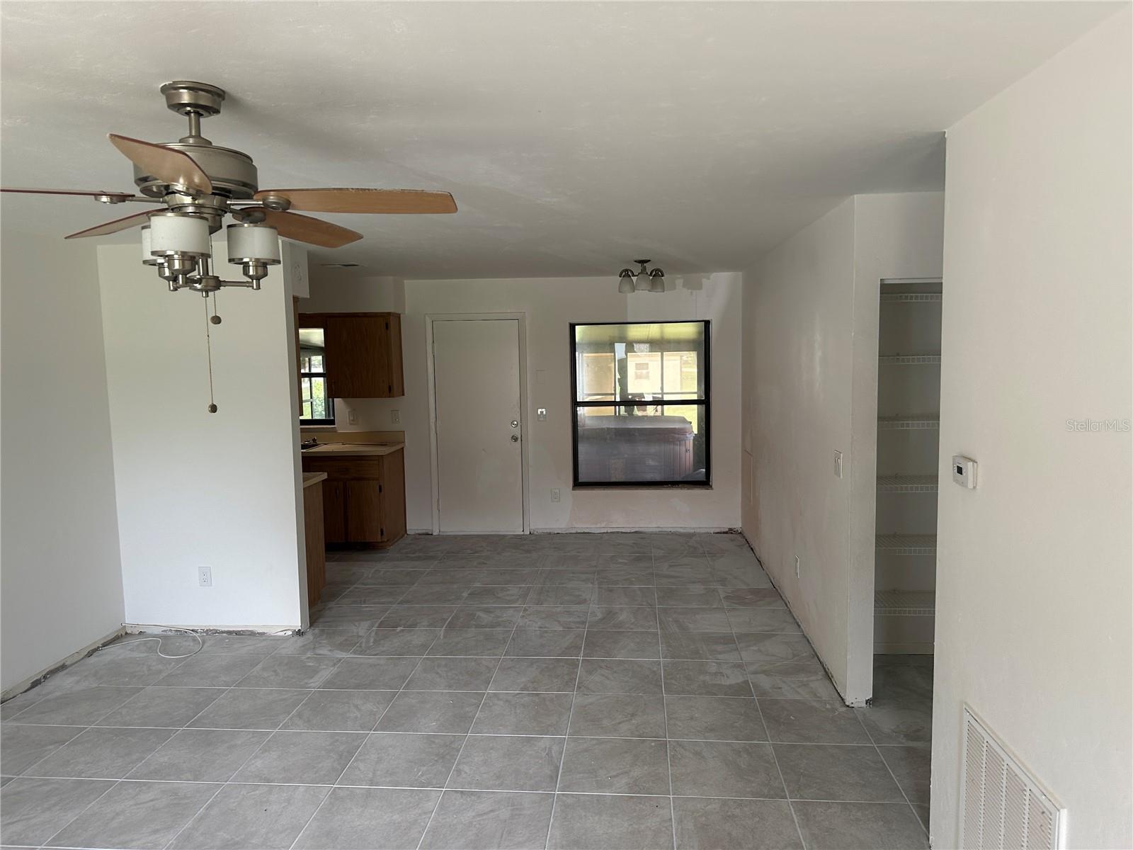 11 Pine Circle Ln Property Photo 12