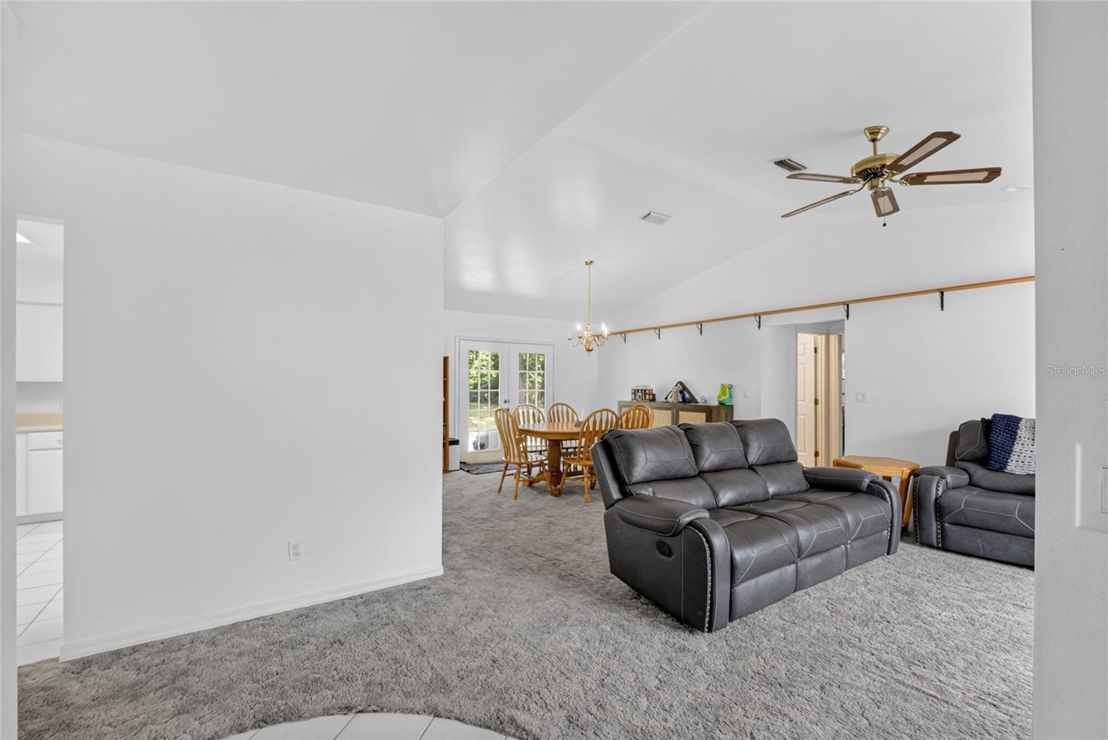 9590 Se 190th Ct Property Photo 4