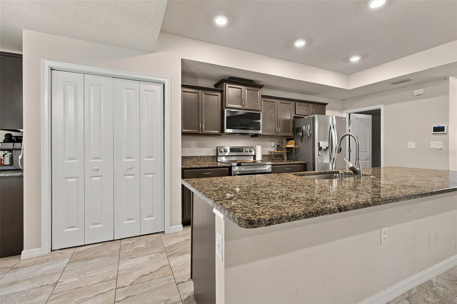 9495 E Baymeadows Dr Property Photo 14