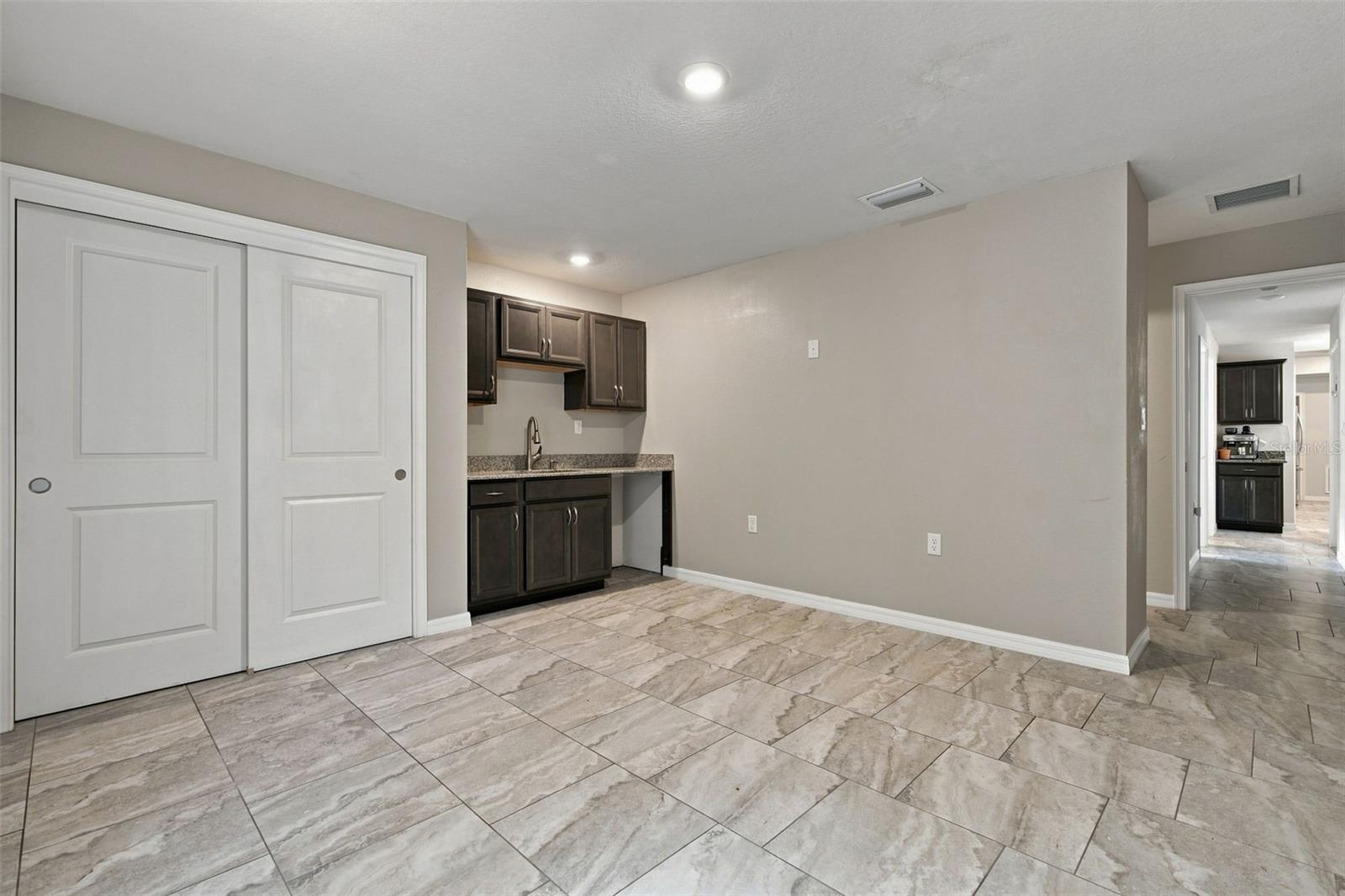 9495 E Baymeadows Dr Property Photo 29