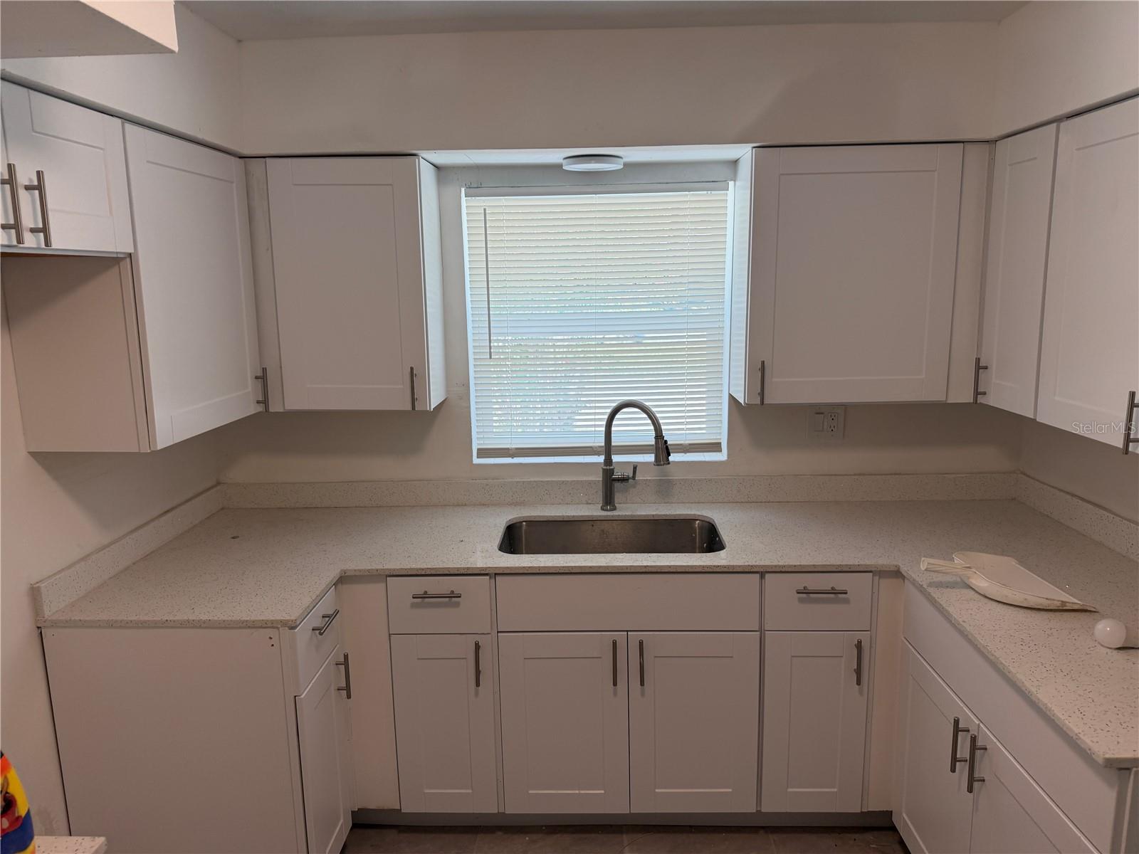 1405 Eden Dr Property Photo 4