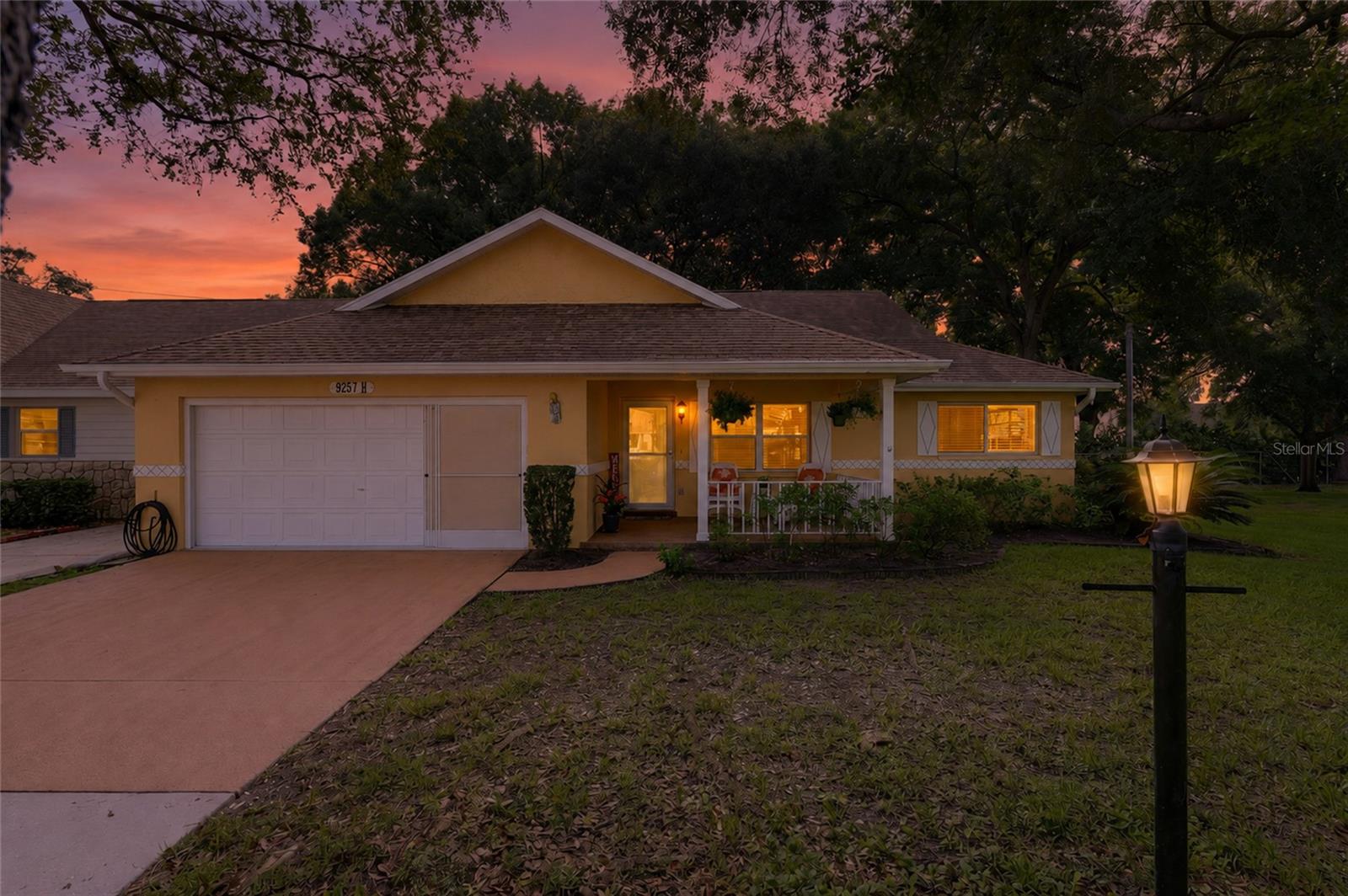 9257 Sw 82nd Ter #h Property Photo 2