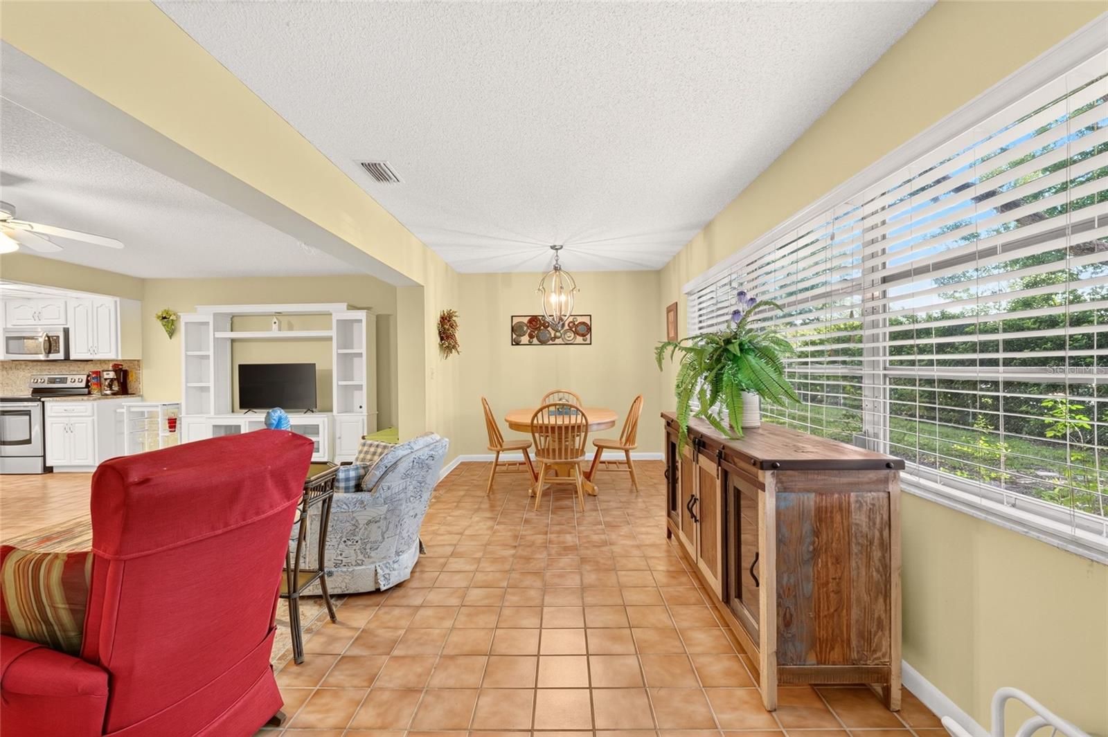 9257 Sw 82nd Ter #h Property Photo 22