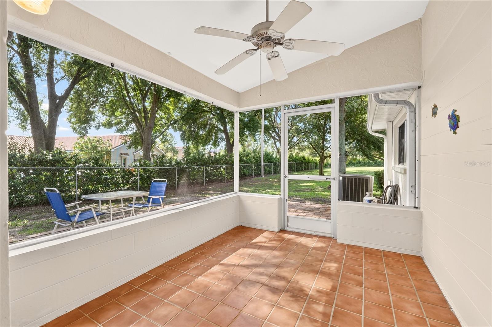 9257 Sw 82nd Ter #h Property Photo 52