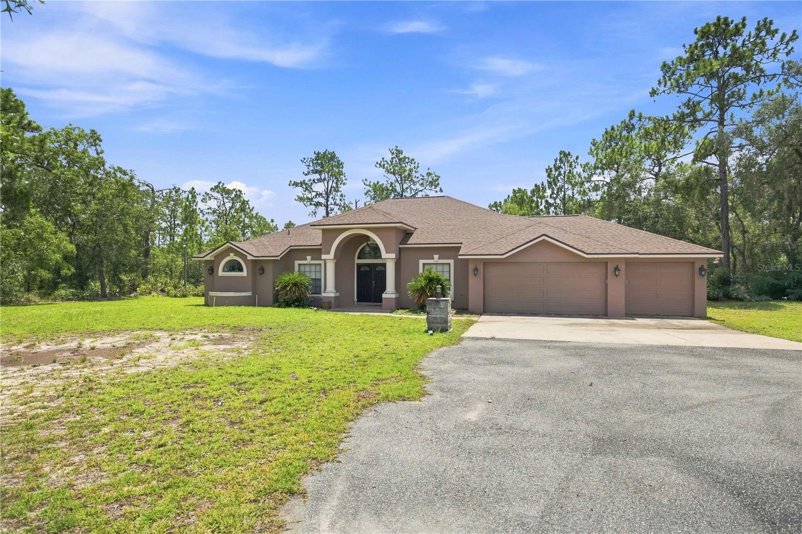 4710 W Mustang Blvd Property Photo 7