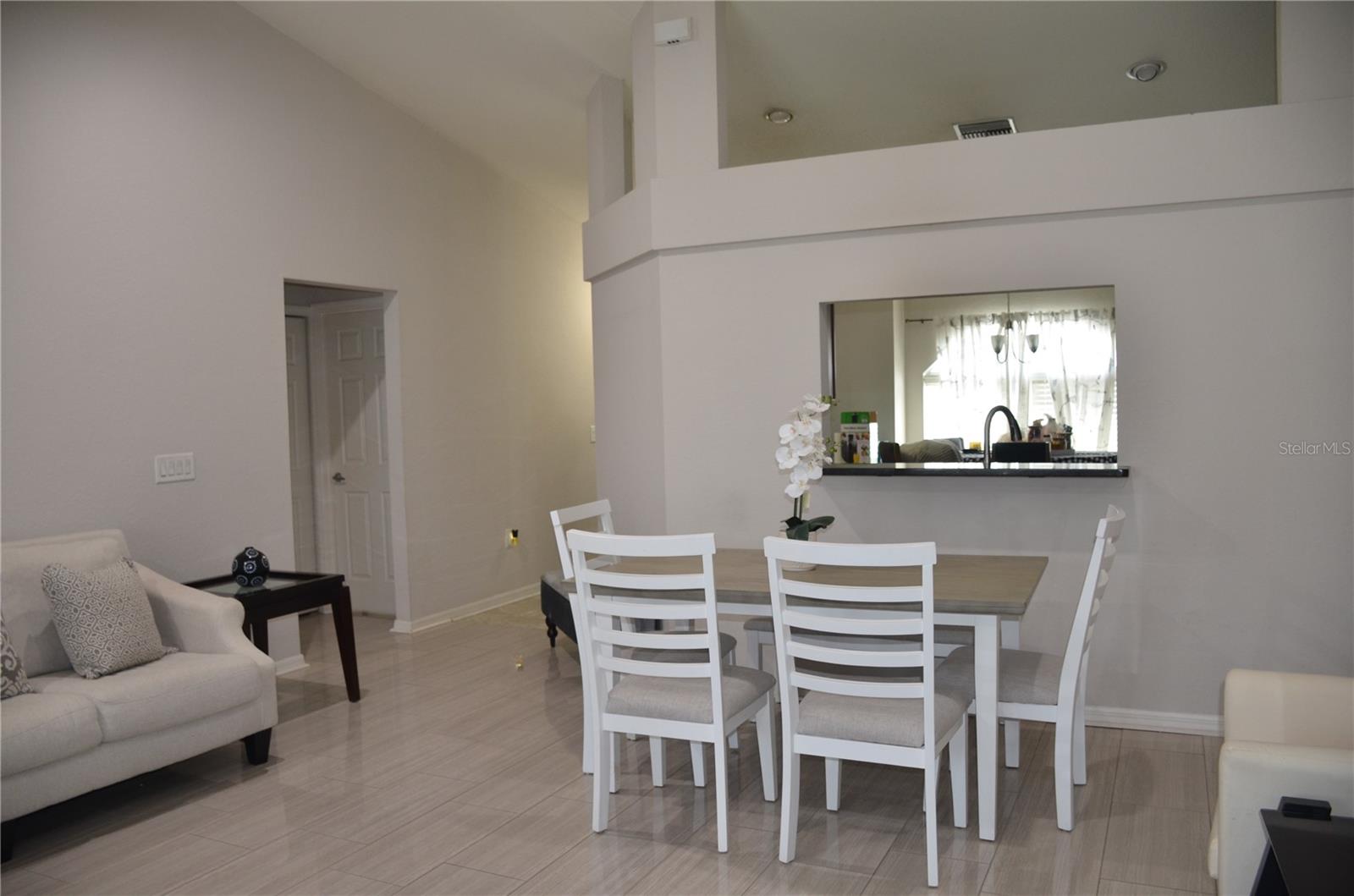 9916 Sw 56th Ave Property Photo 12