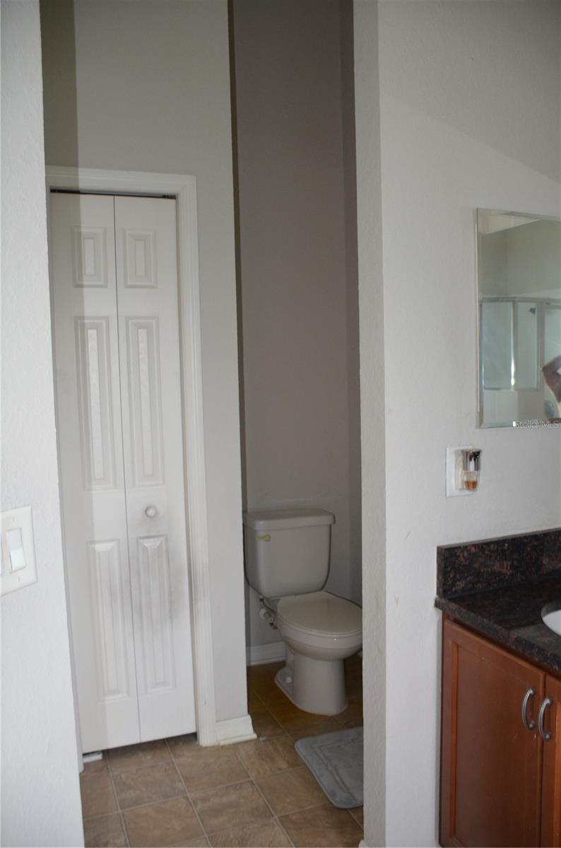 9916 Sw 56th Ave Property Photo 19
