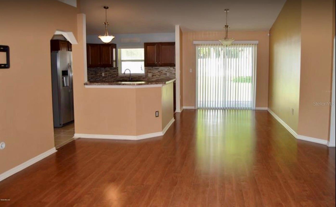 22 Teak Ct Property Photo 5