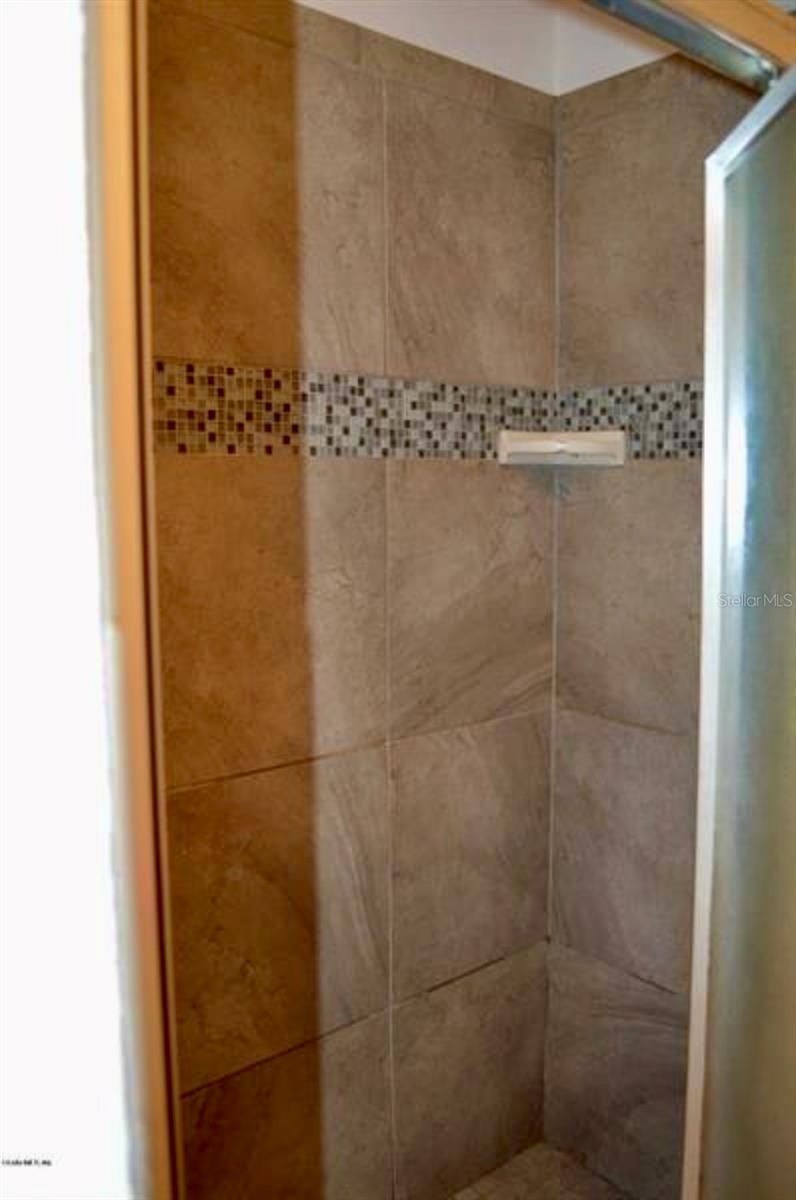 22 Teak Ct Property Photo 11