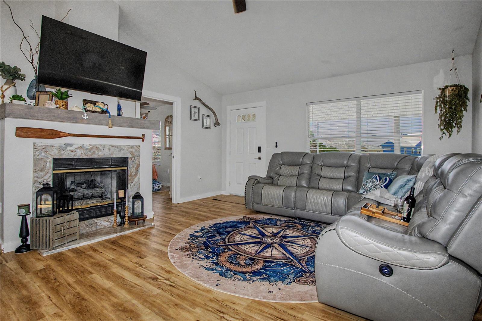 12390 W Standish Property Photo 11