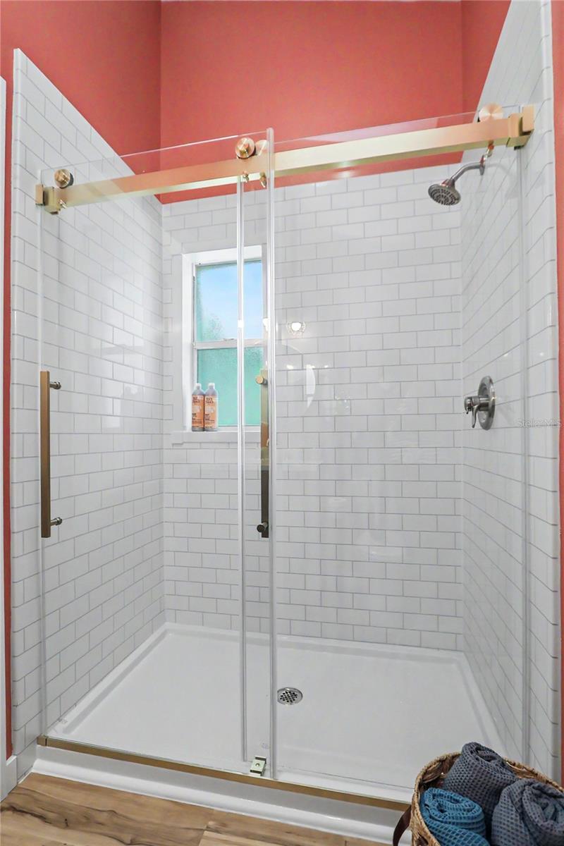 12390 W Standish Property Photo 33