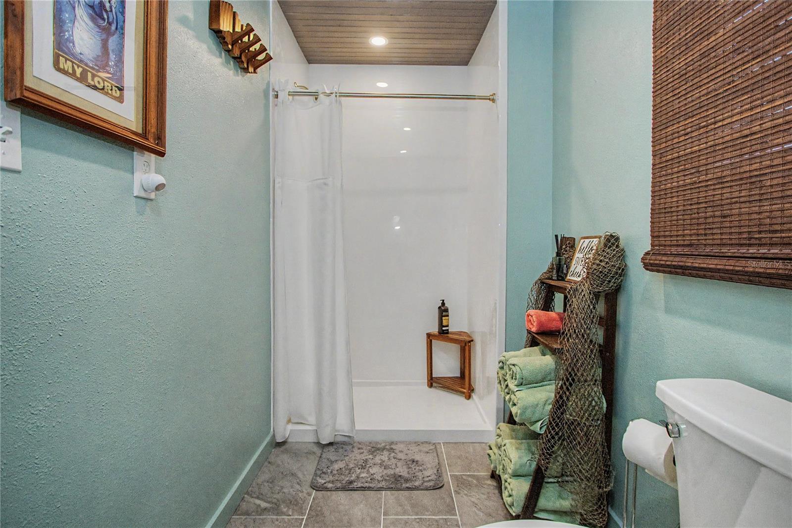 12390 W Standish Property Photo 48