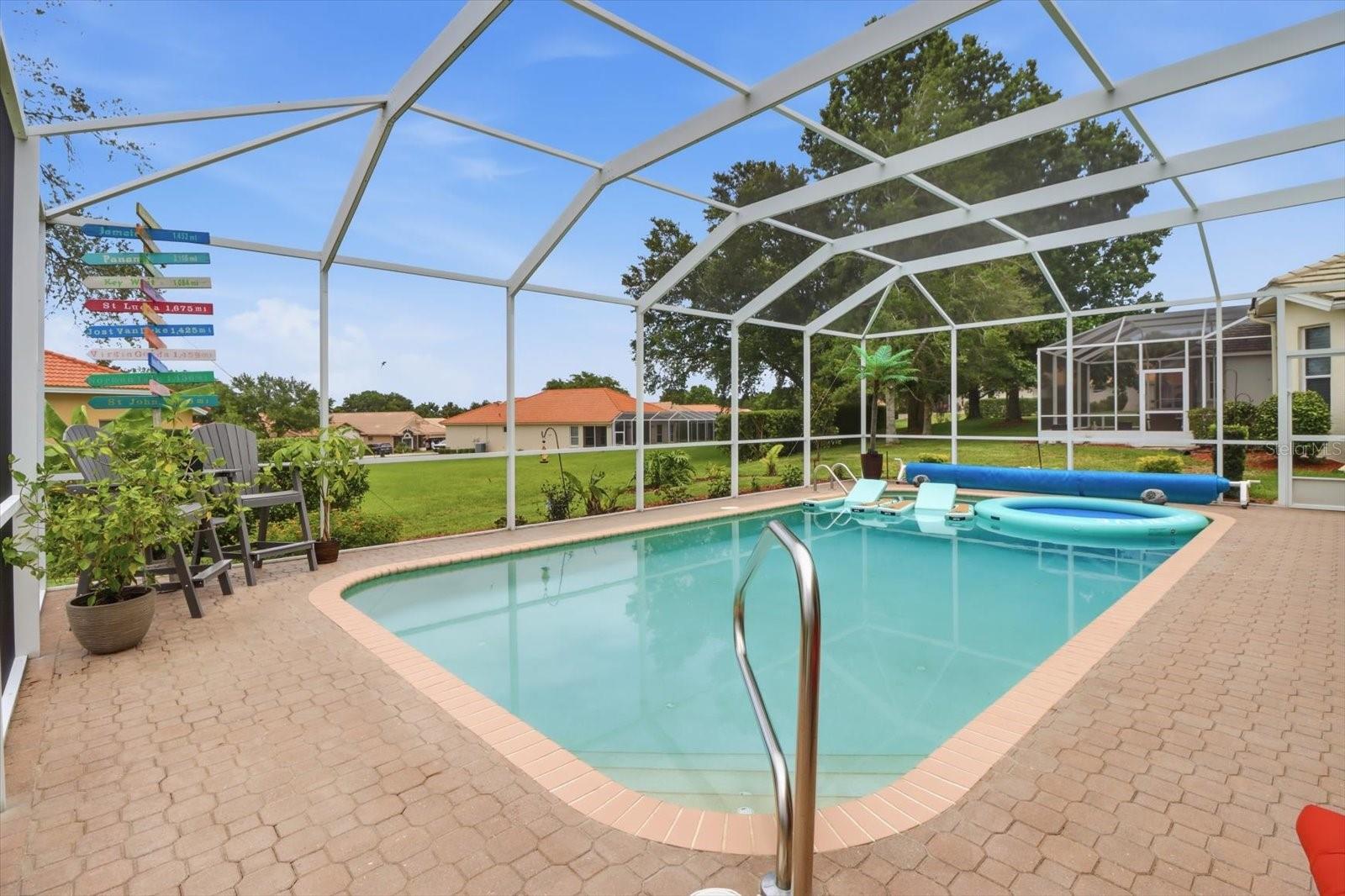 1096 W Diamond Shore Loop Property Photo 3