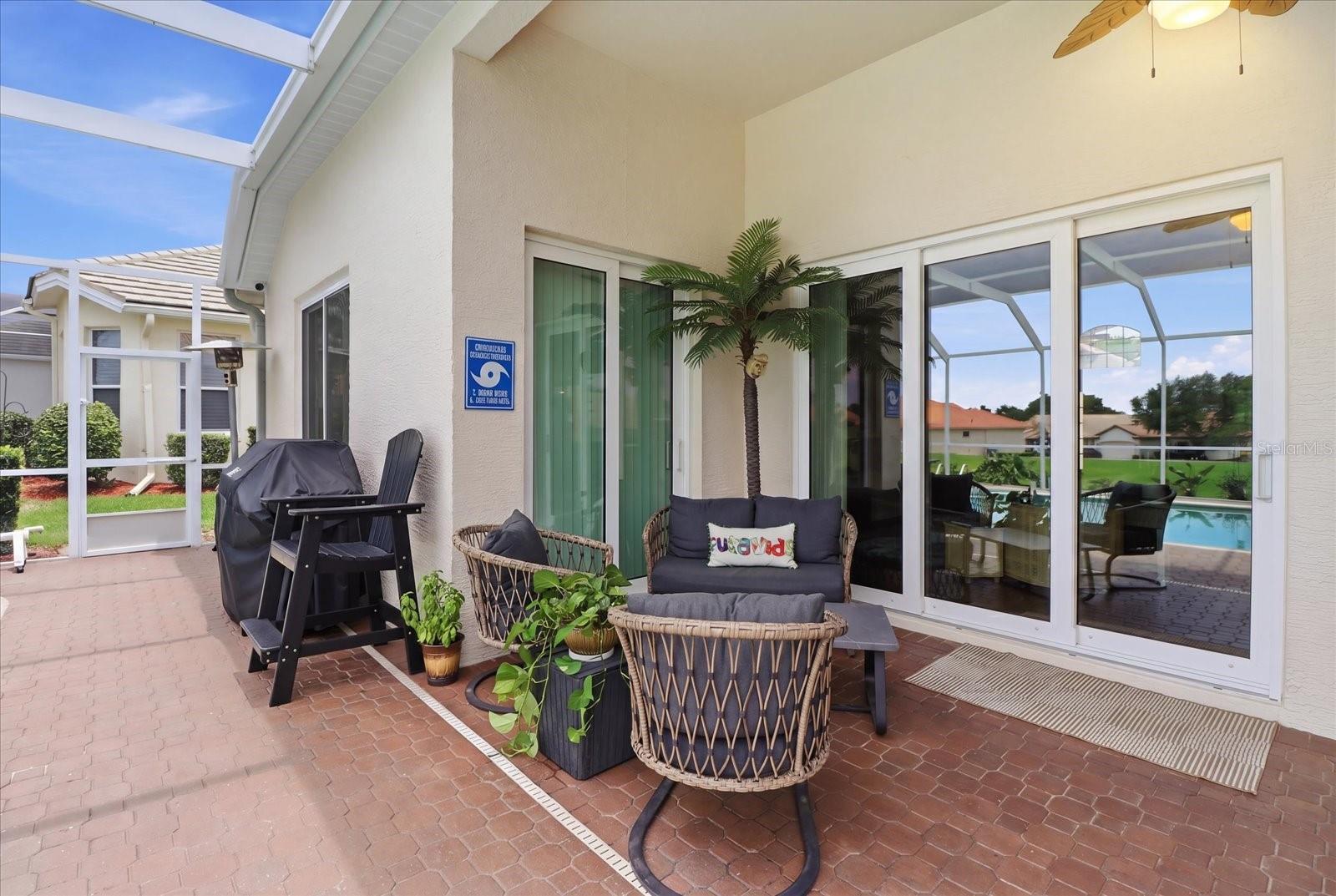 1096 W Diamond Shore Loop Property Photo 6