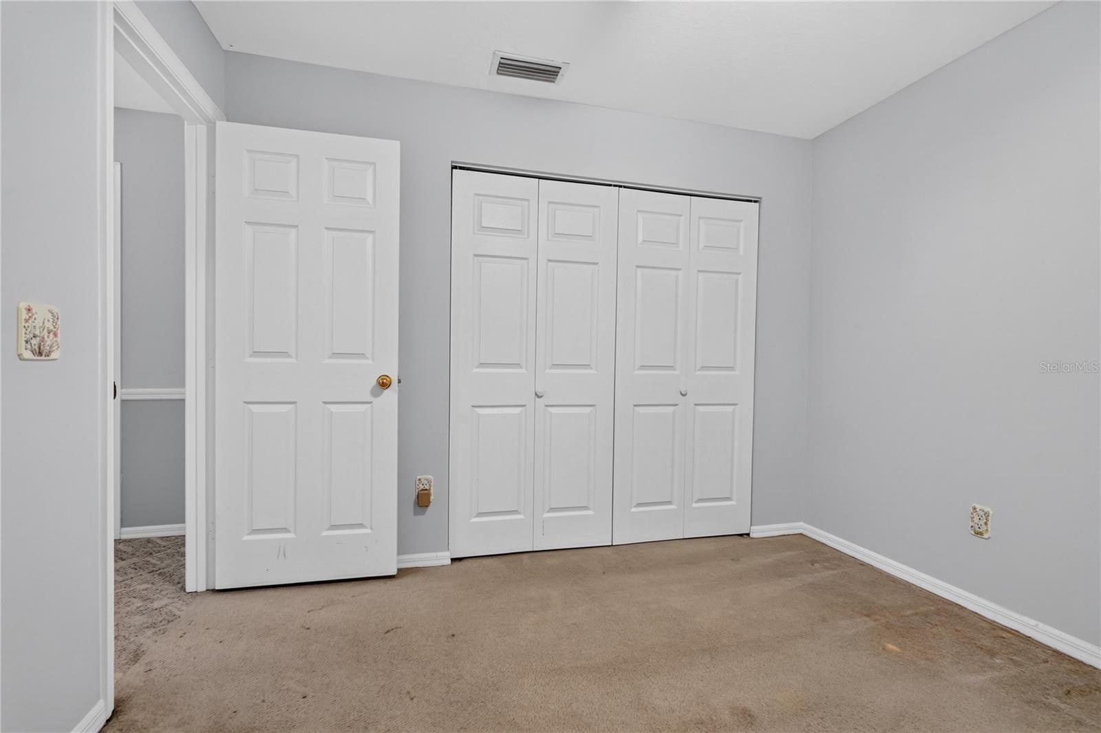 89 Almond Rd Property Photo 21