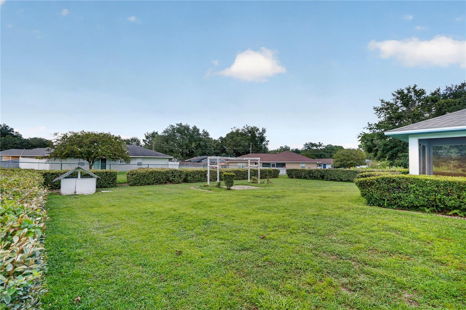 89 Almond Rd Property Photo 30