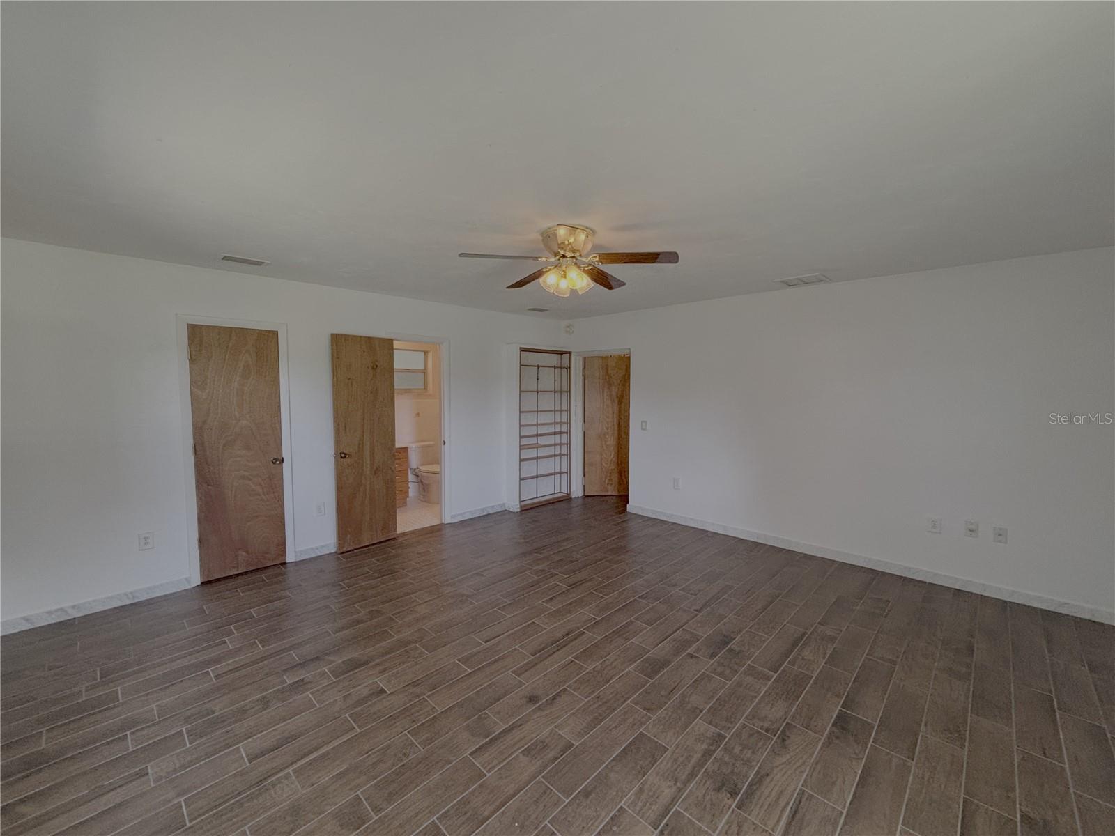6350 Ne 86 Ave Property Photo 12