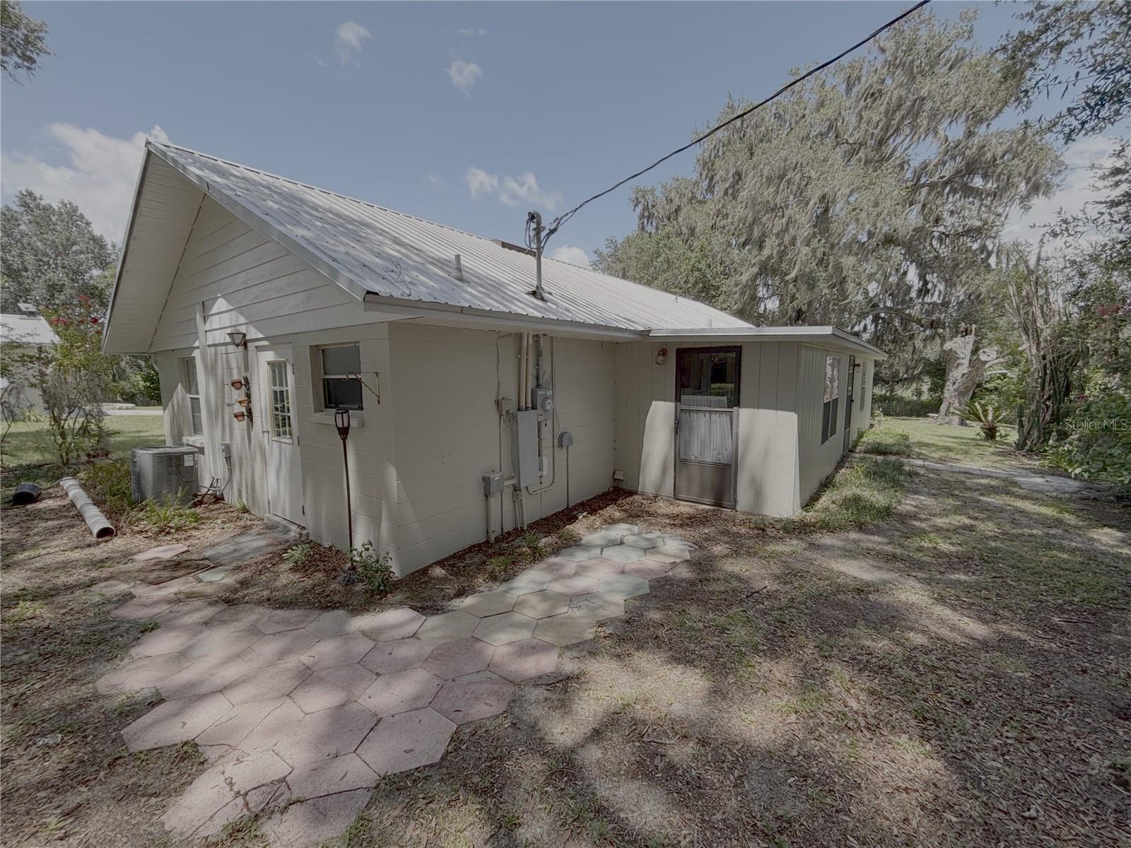 6350 Ne 86 Ave Property Photo 20