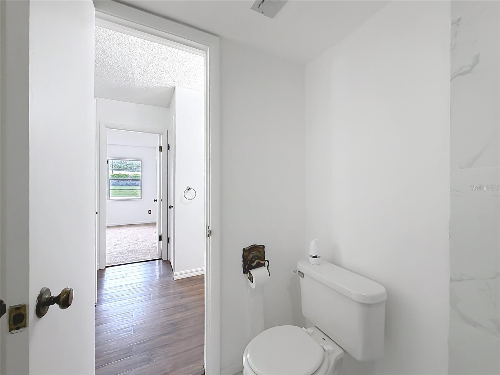 2837 Ne 3rd St #103 Property Photo 28