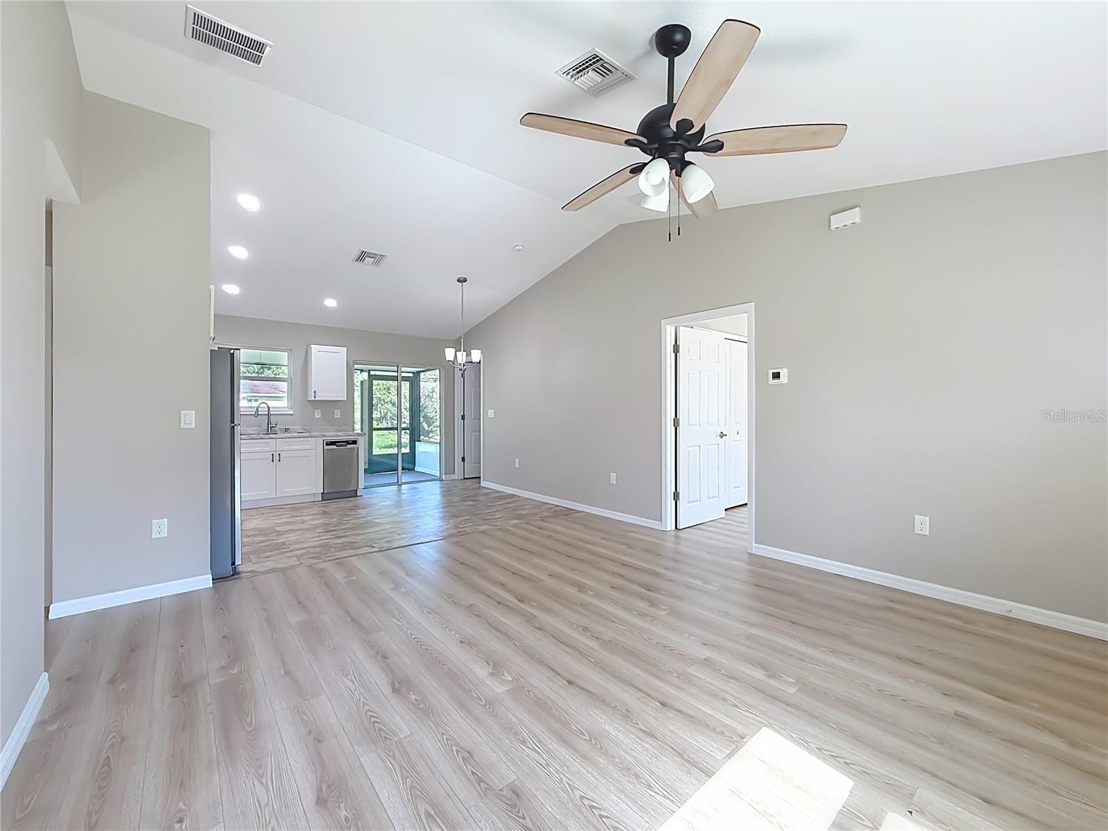 10856 Sw 79th Ave Property Photo 5