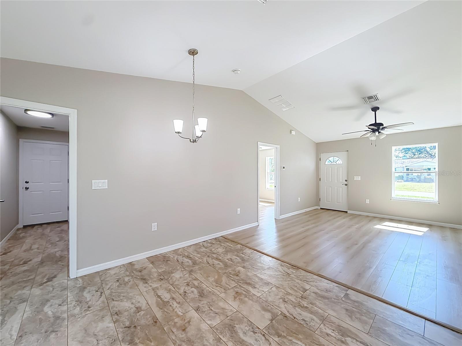 10856 Sw 79th Ave Property Photo 6