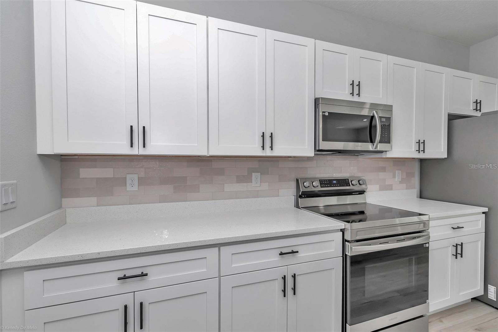3398 Sw 165th Loop Property Photo 15