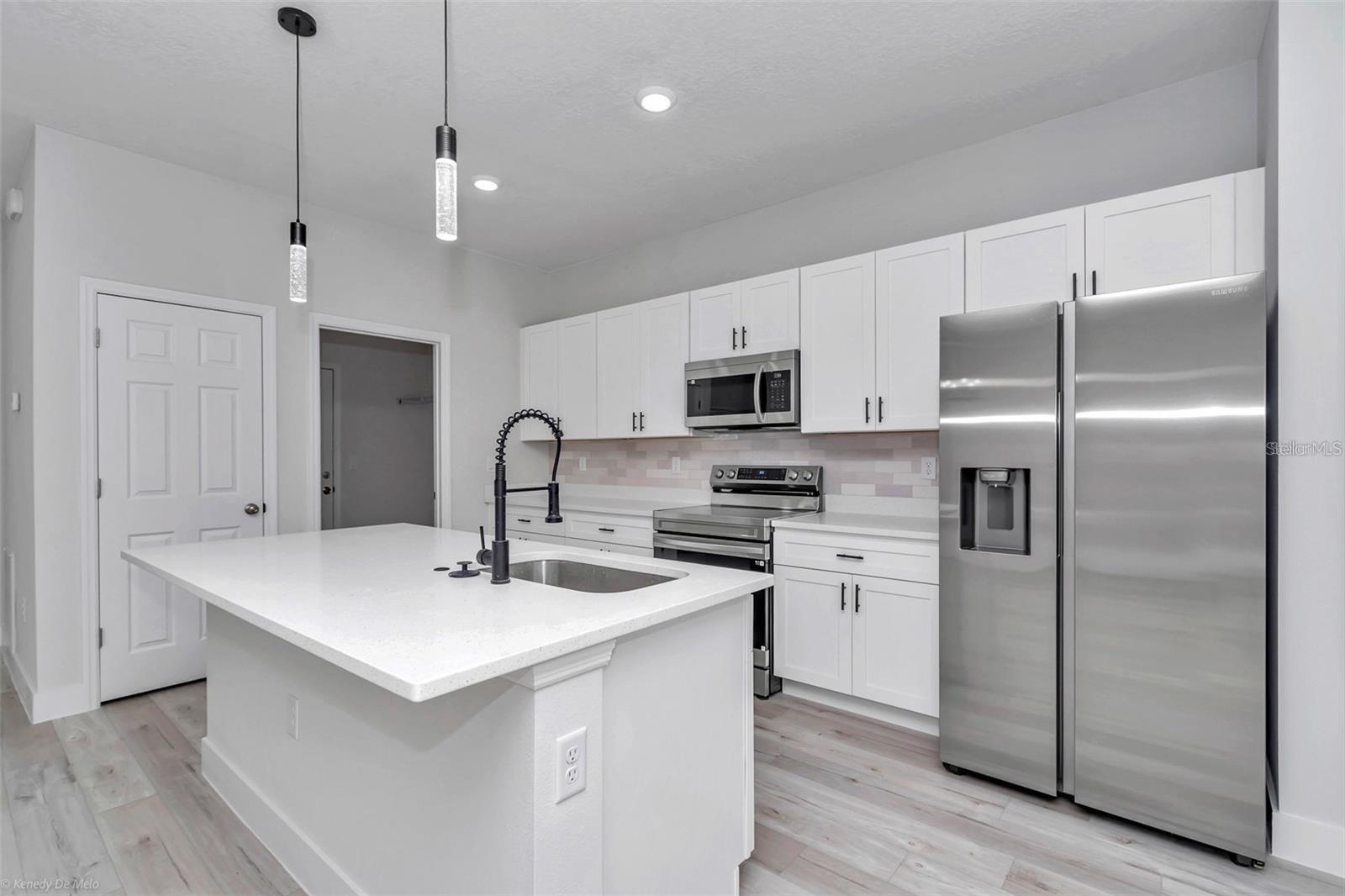3398 Sw 165th Loop Property Photo 16