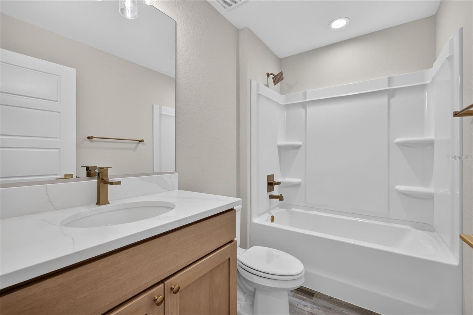 103 Walnut Dr Property Photo 11