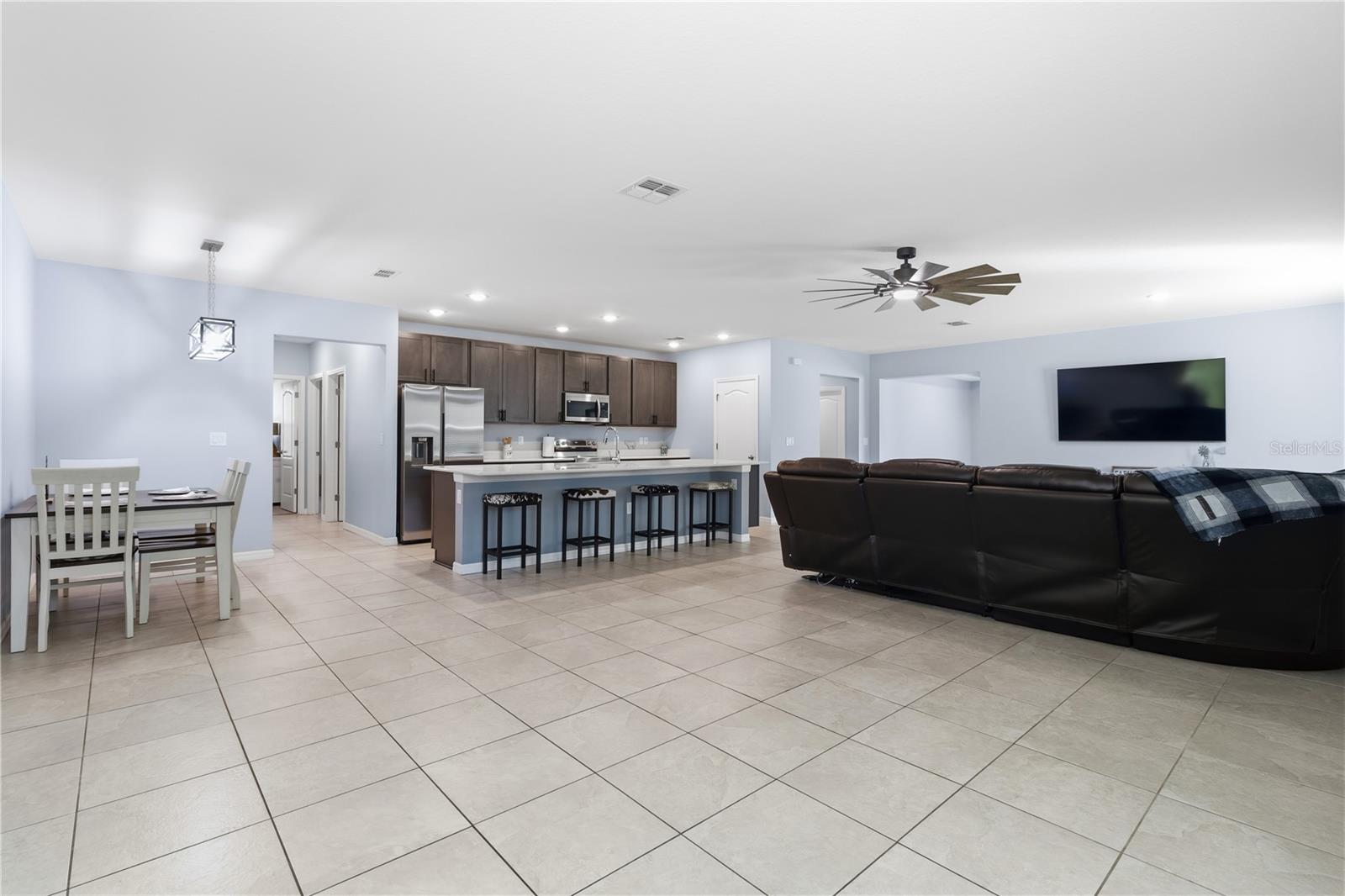 14557 Cedarwood Ave Property Photo 14