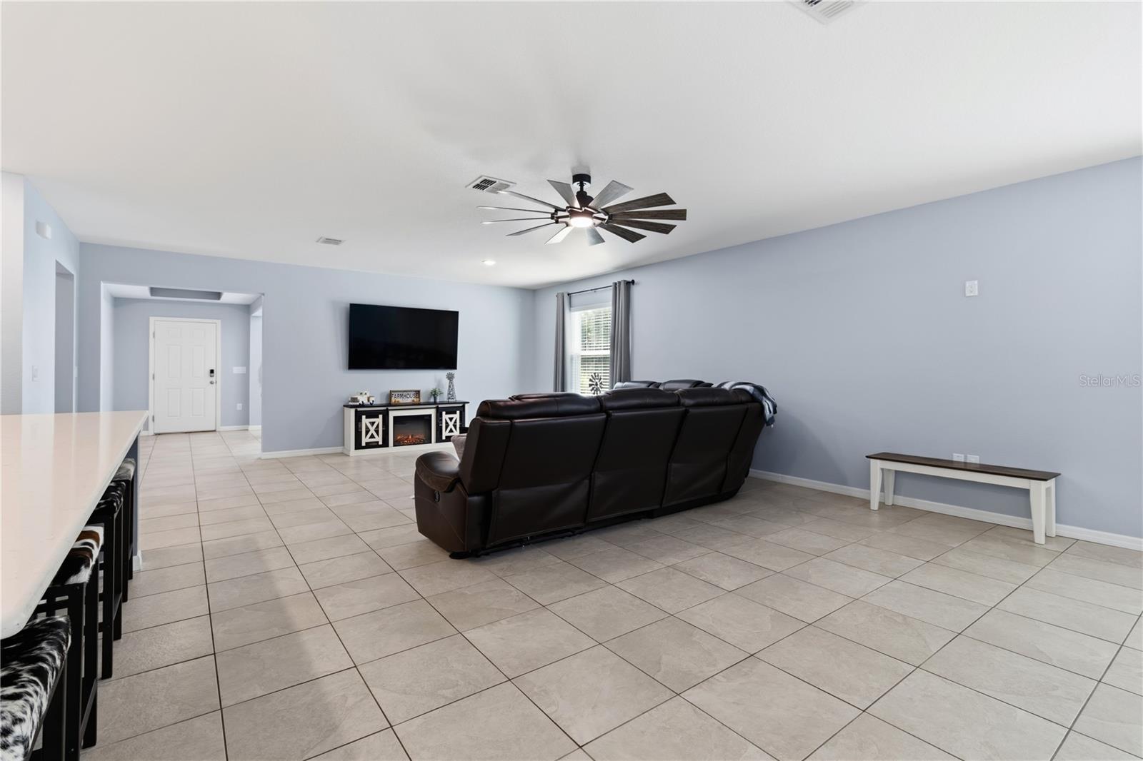 14557 Cedarwood Ave Property Photo 15