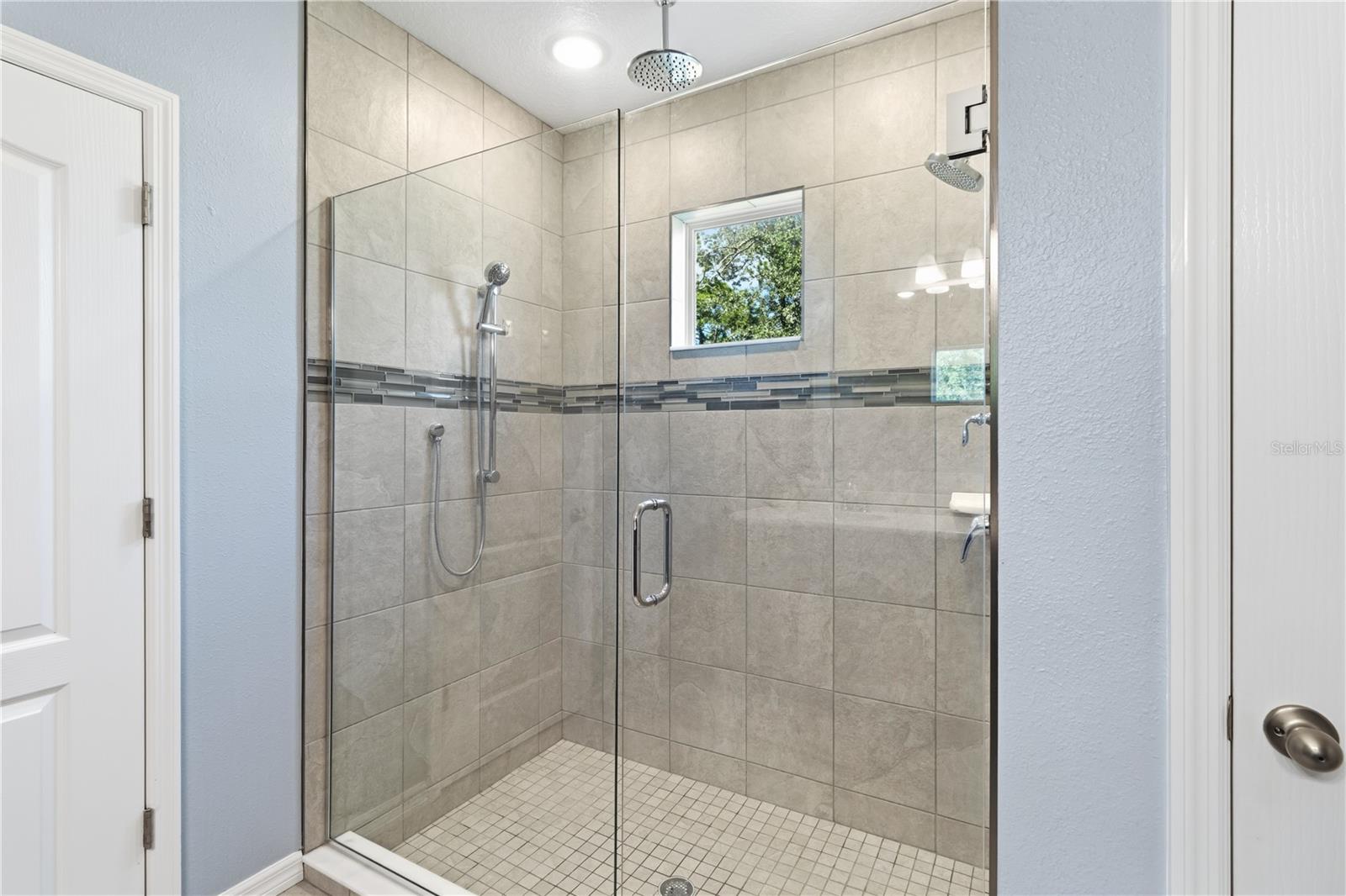 14557 Cedarwood Ave Property Photo 34