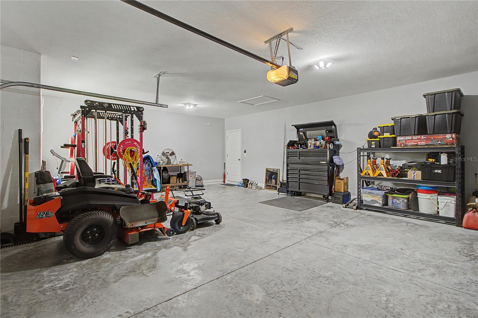 14557 Cedarwood Ave Property Photo 44