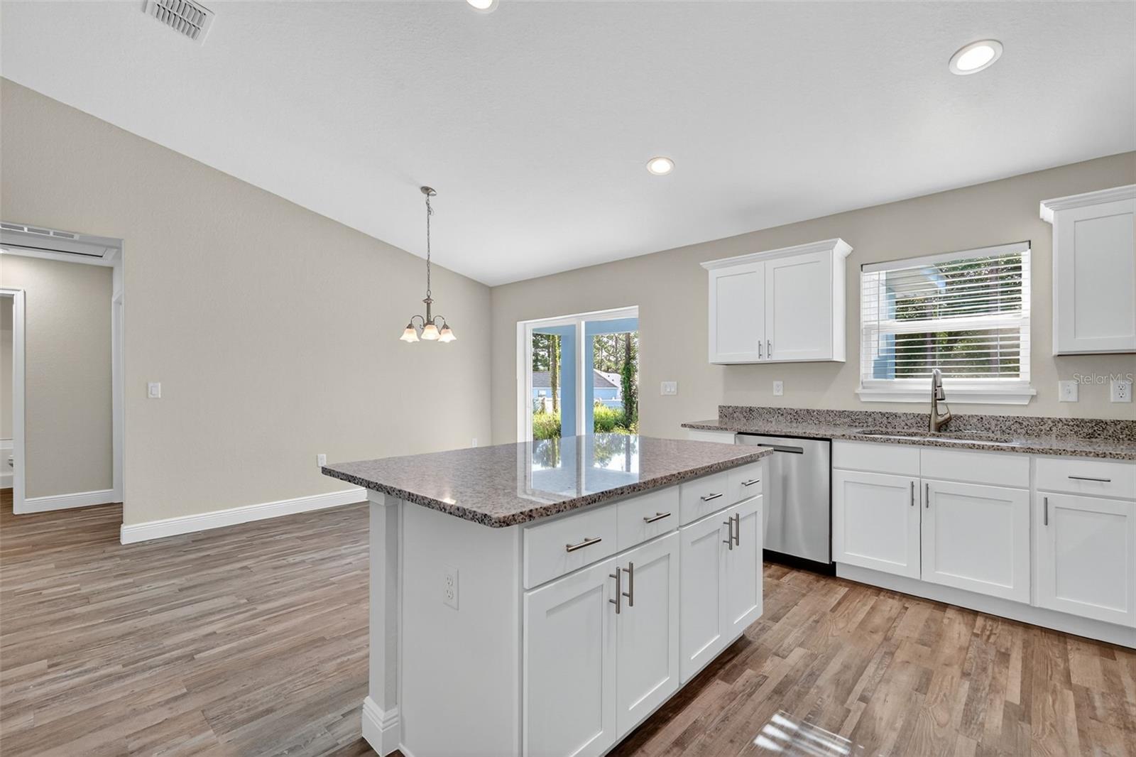 10 Juniper Loop Run Property Photo 9