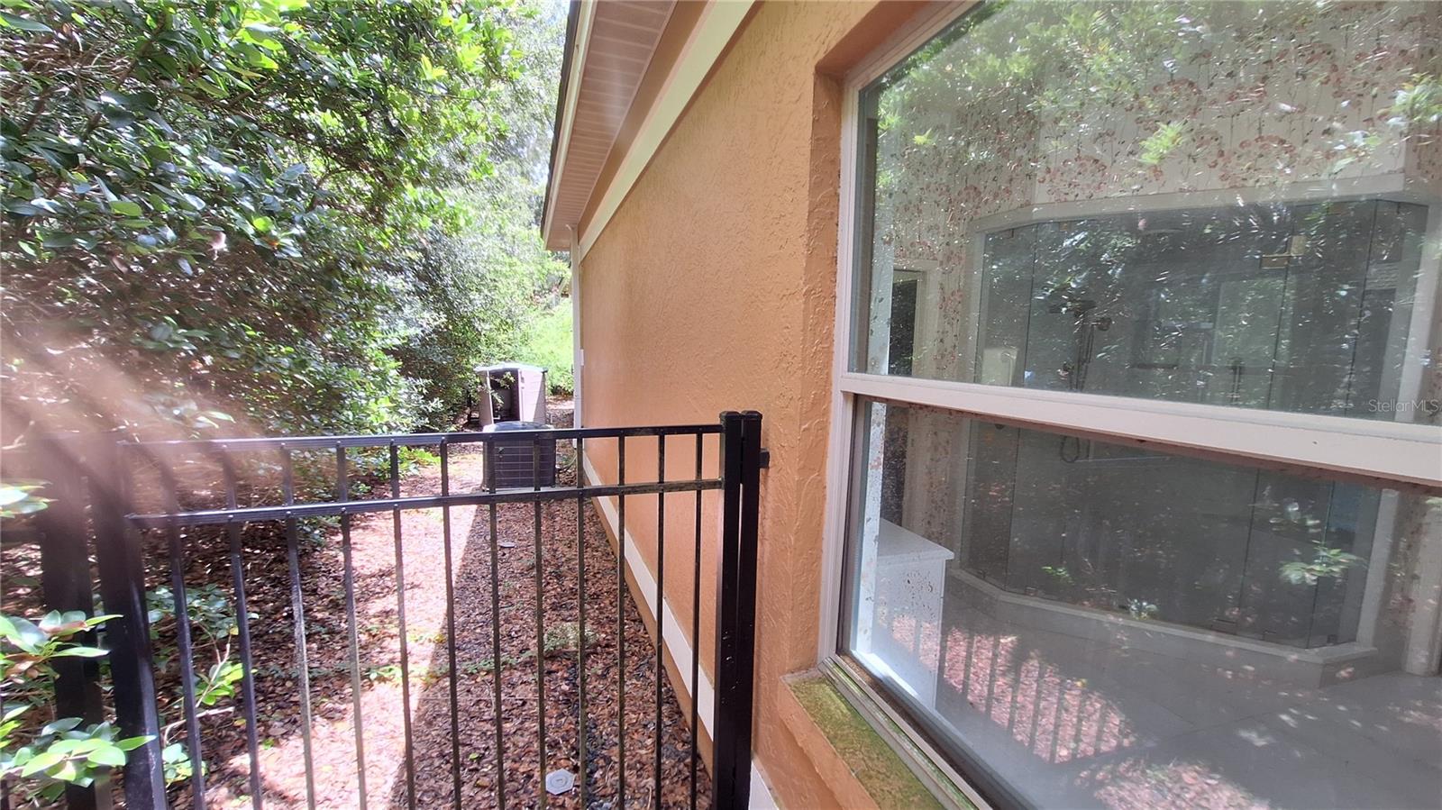 2210 Se Laurel Run Dr Property Photo 11