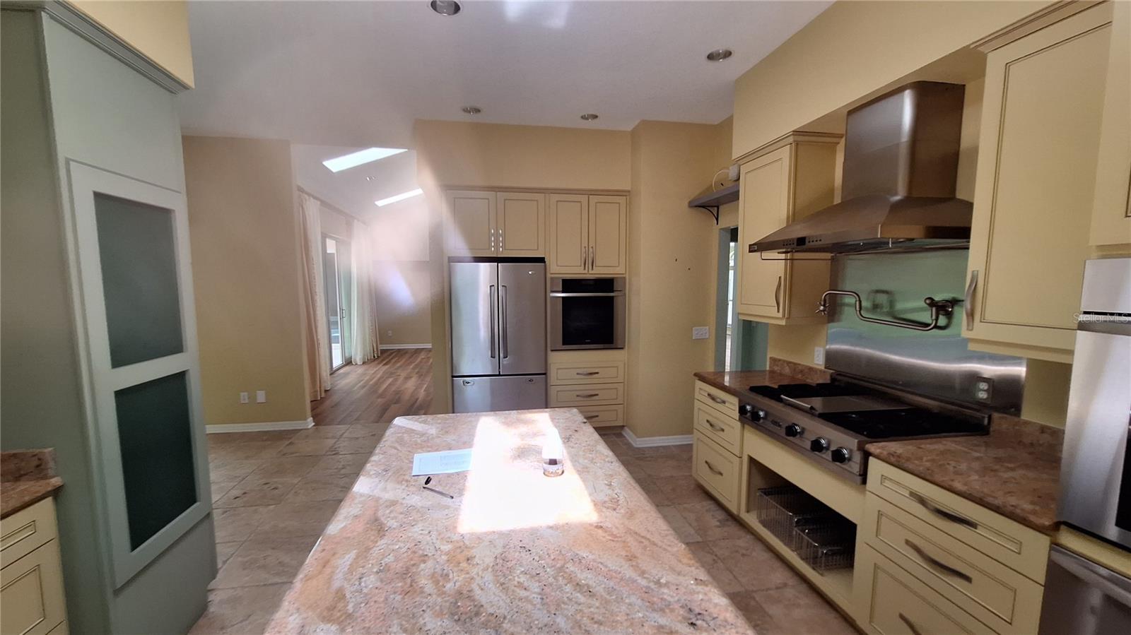 2210 Se Laurel Run Dr Property Photo 28