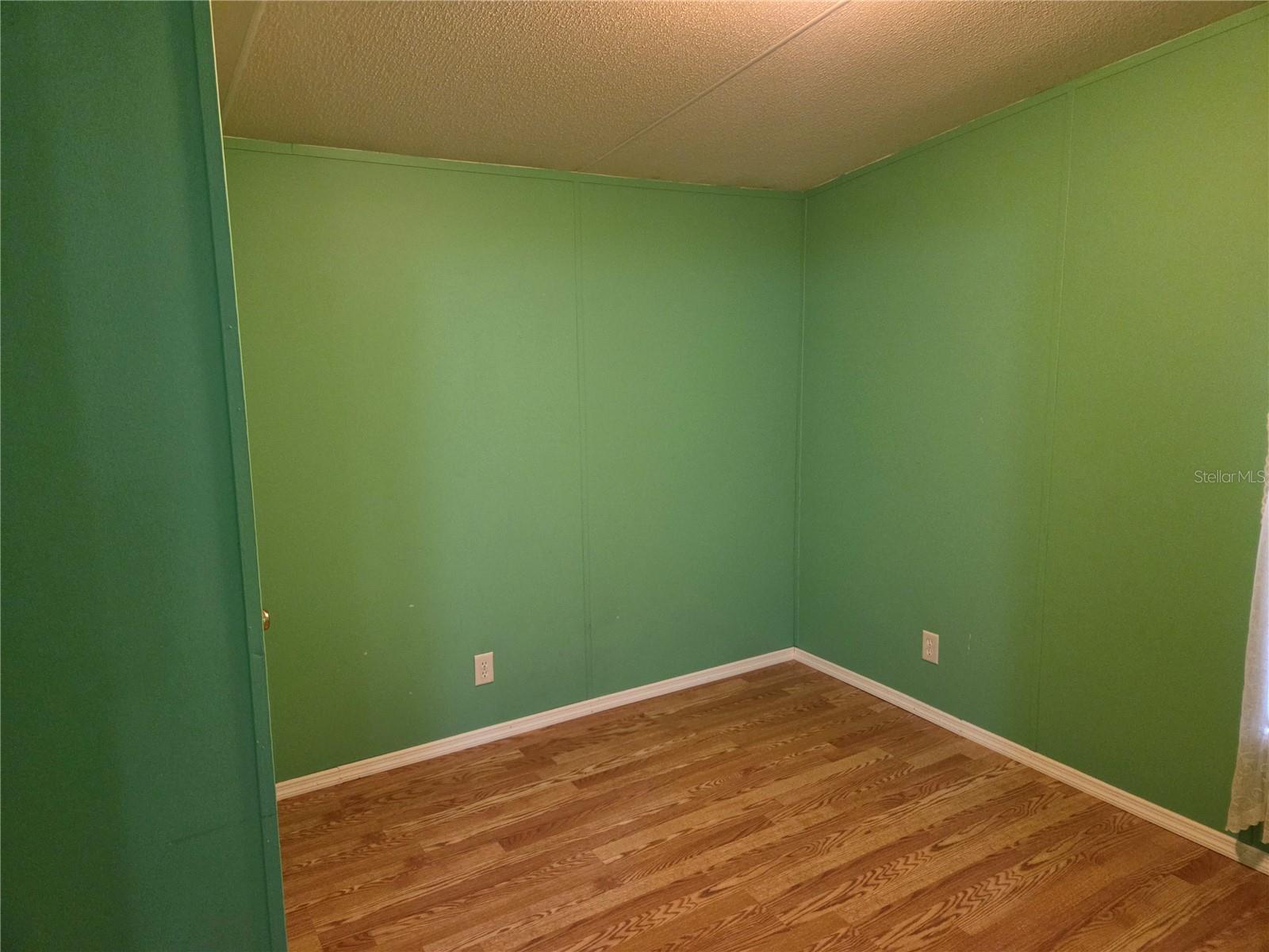 750 Ne 131st Ter Property Photo 37